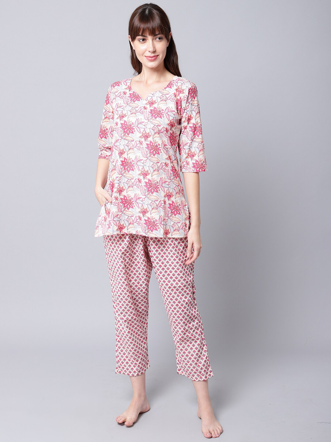 

TAG 7 Floral Printed Pure Cotton Night Suit, White