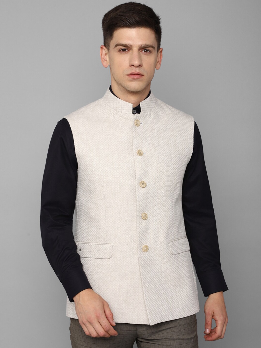 

Louis Philippe Men Woven Design Linen Nehru Jacket, Cream