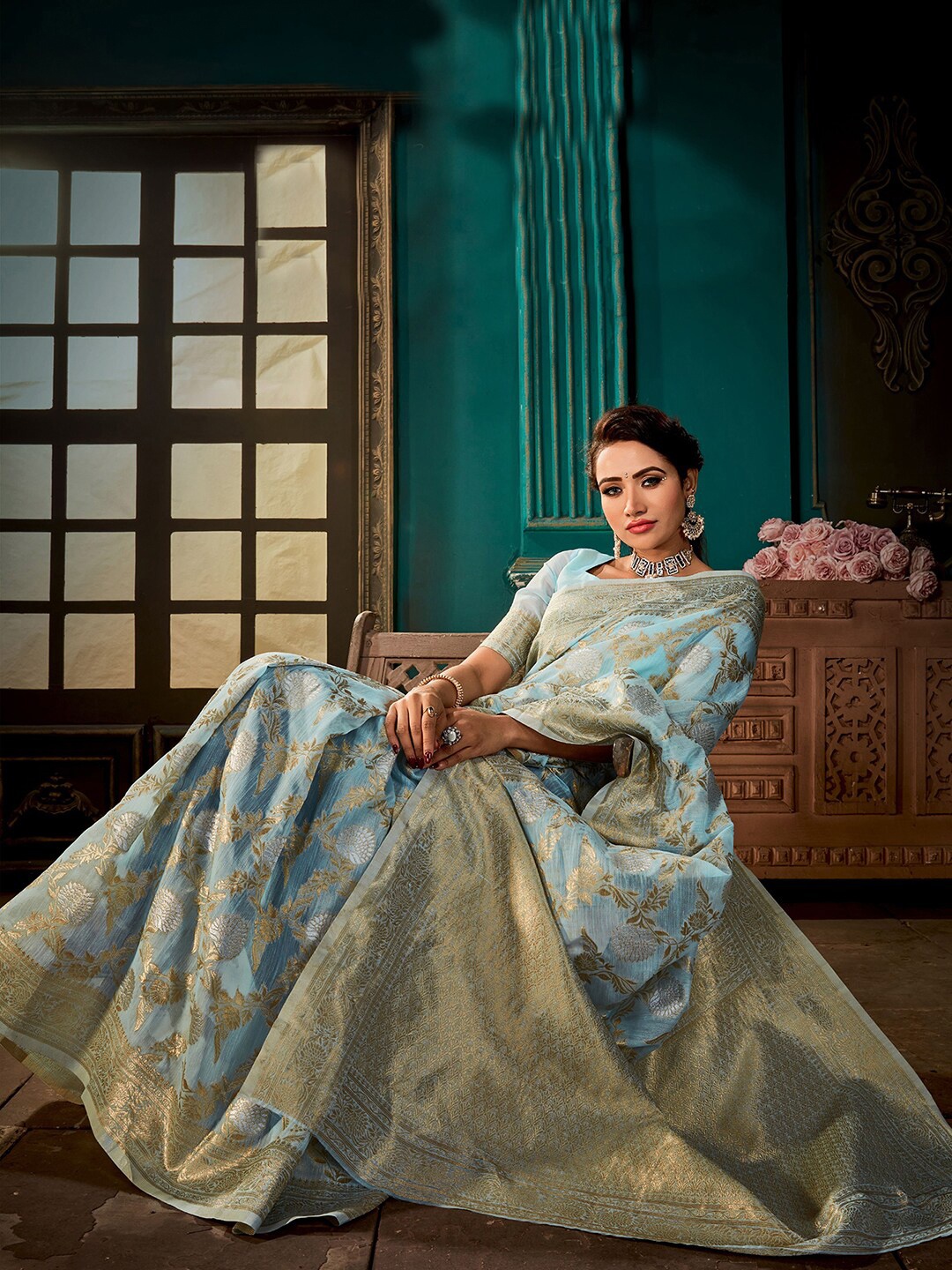 

Satrani Floral Woven Design Zari Pure Linen Banarasi Saree, Blue