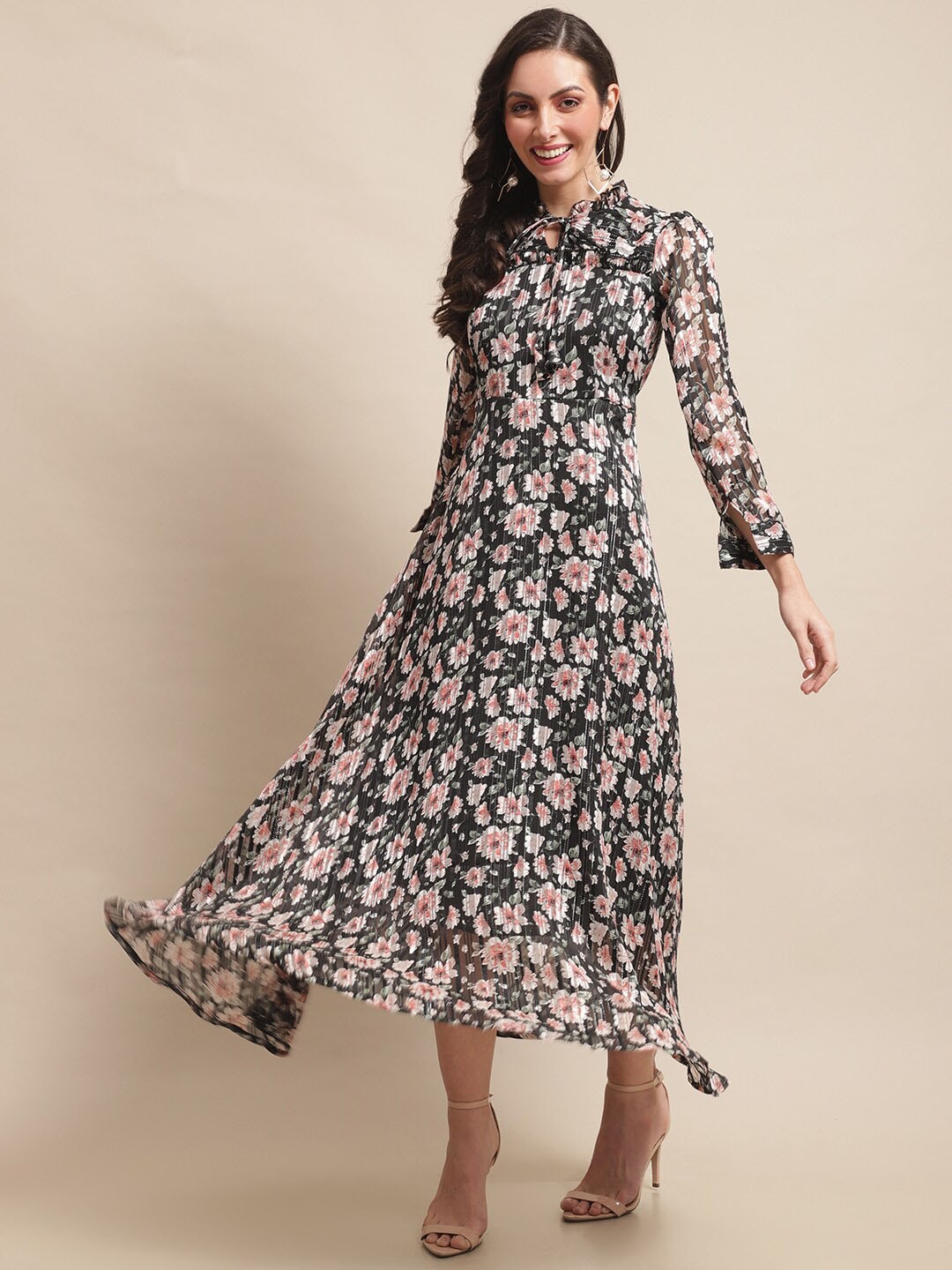 

Claura Floral Print Georgette Maxi Dress, Black