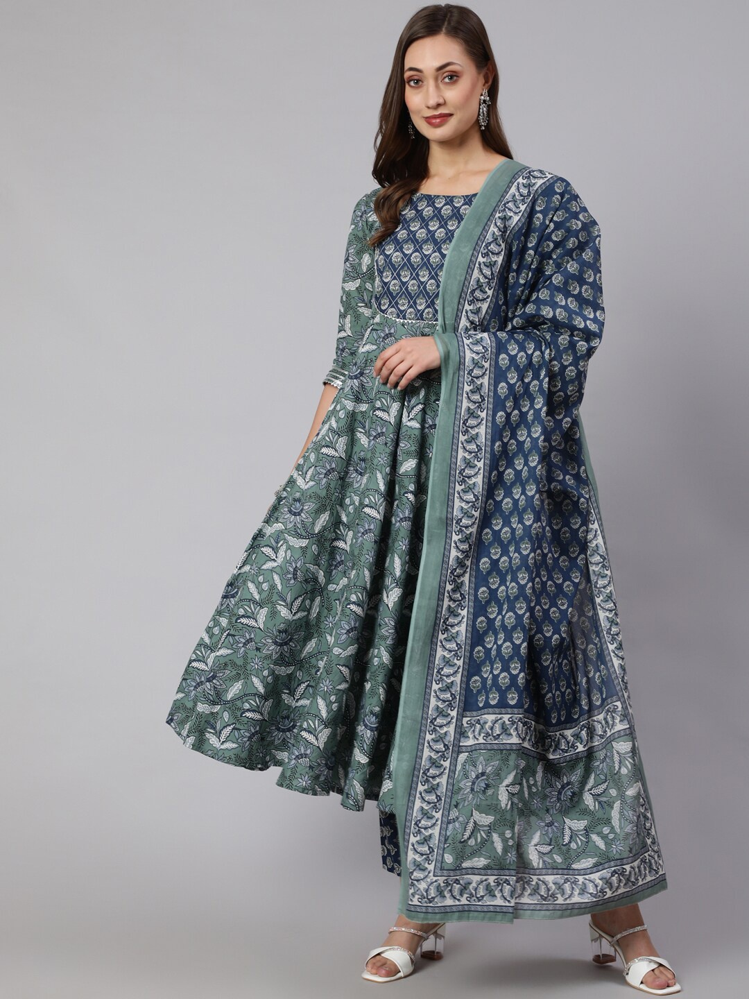 

Nayo Floral Printed Gotta Patti Pure Cotton Anarkali Kurta With Palazzos & Dupatta, Green