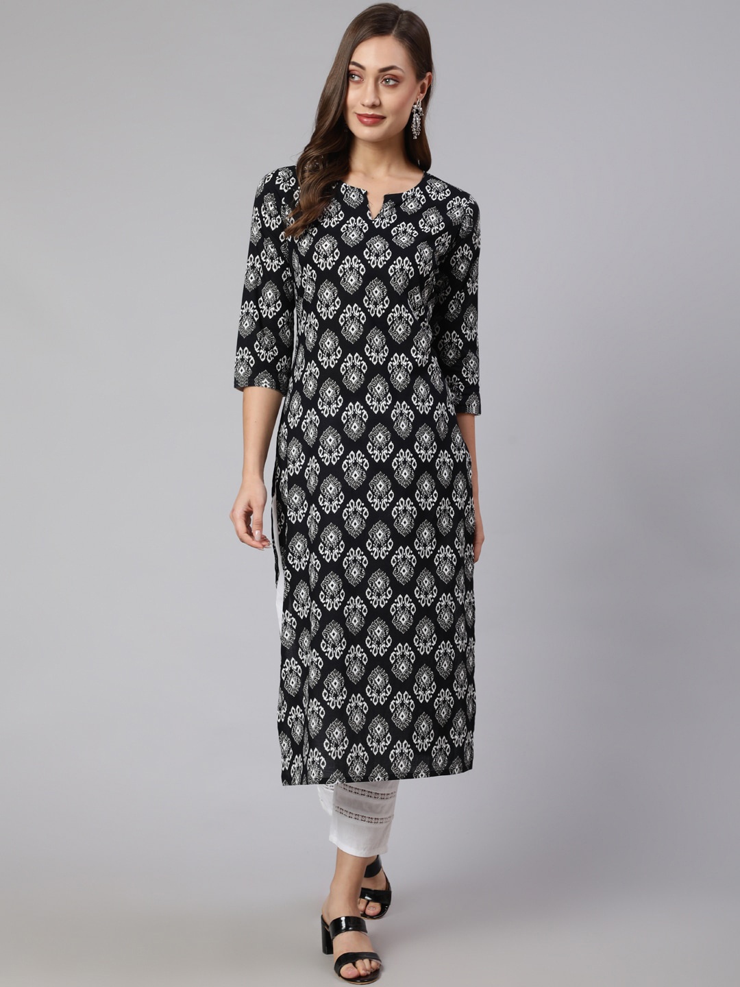 

Nayo Ethnic Motifs Printed Pure Cotton Kurta, Black