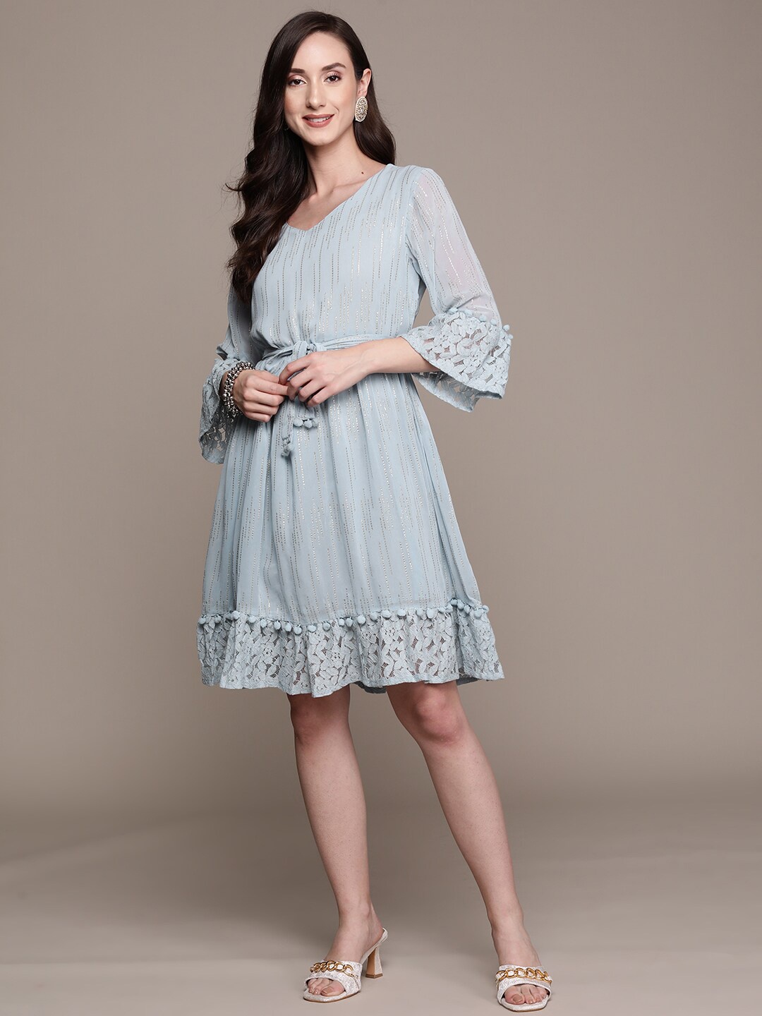 

Ishin V-Neck Striped Bell Sleeve Lace A-Line Dress With Pom Pom, Blue