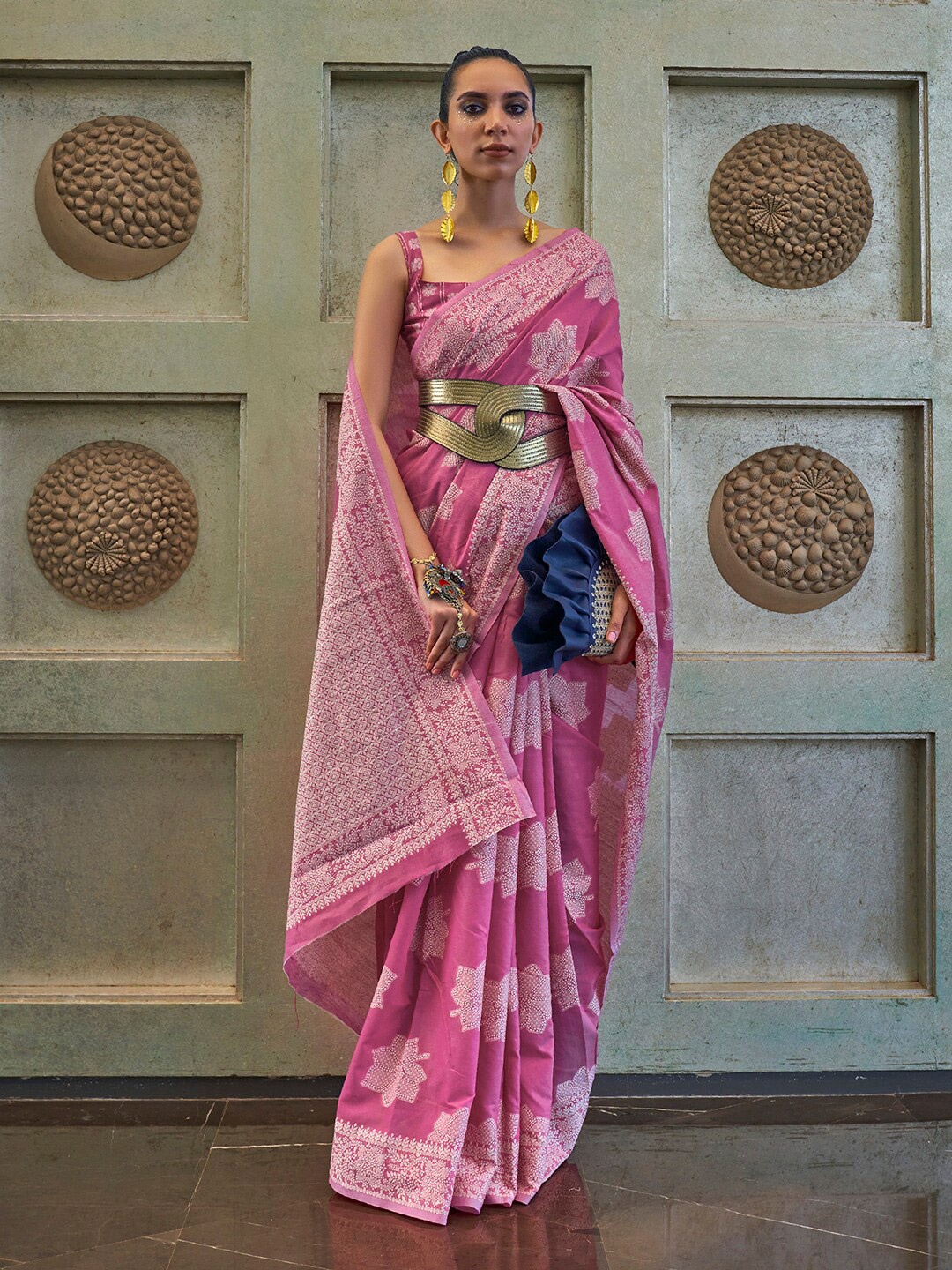 

Saree mall Ethnic Motifs Woven Design Muga Sarees, Mauve