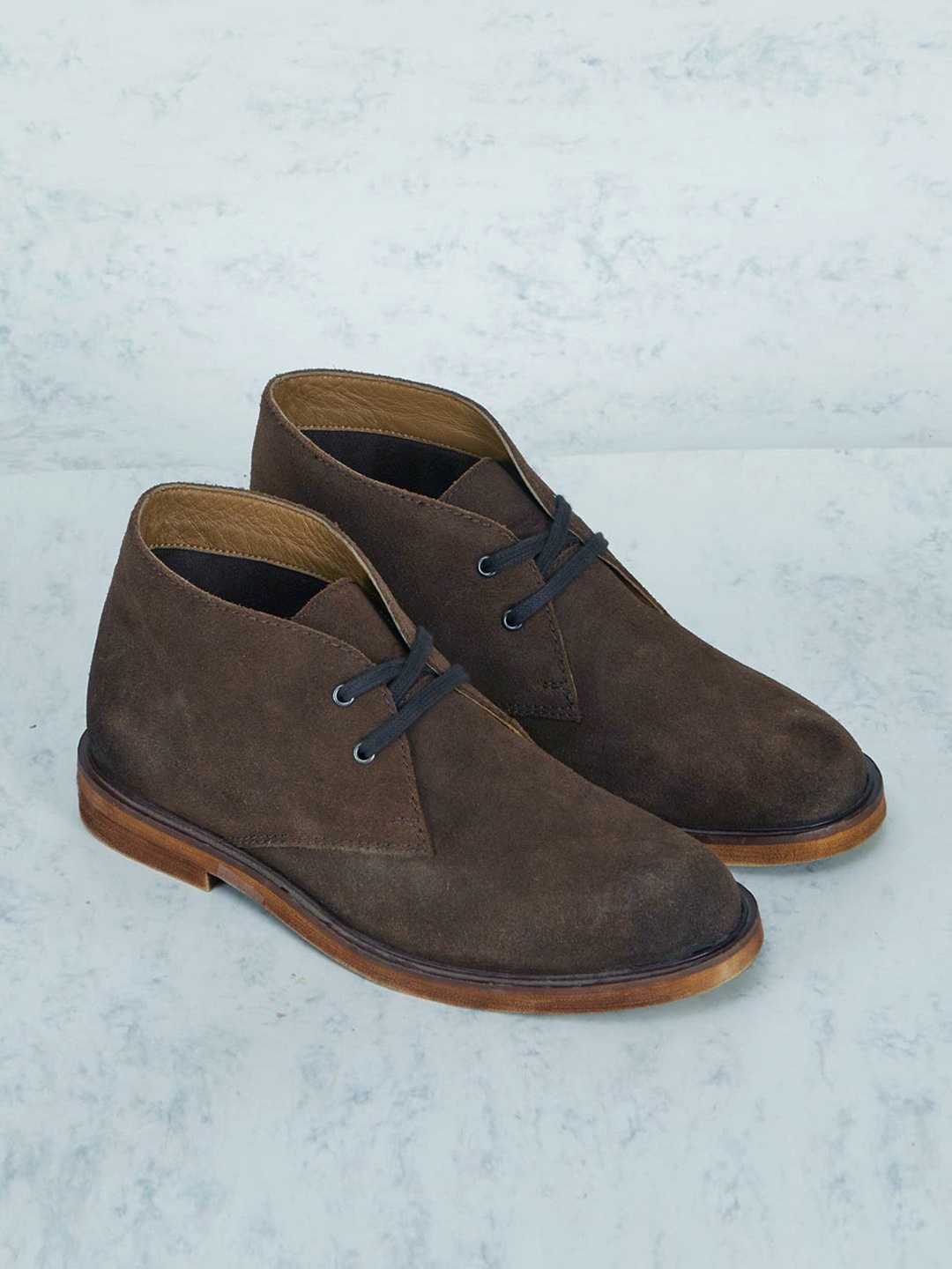 

Fabindia Men Textured Casual Chukka Boots, Brown