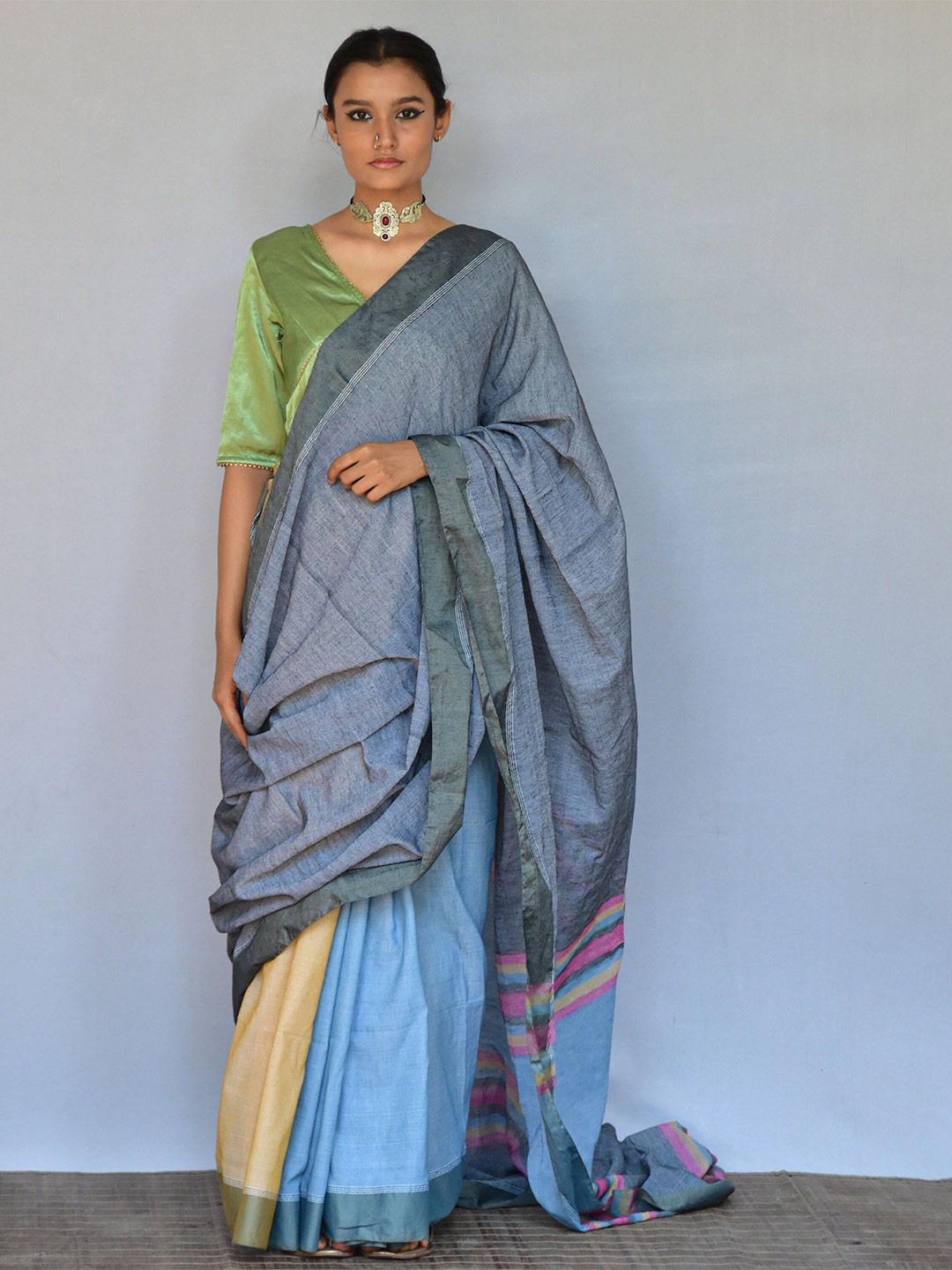 

Chidiyaa Colourblocked Half and Half Handwoven Saree, Blue