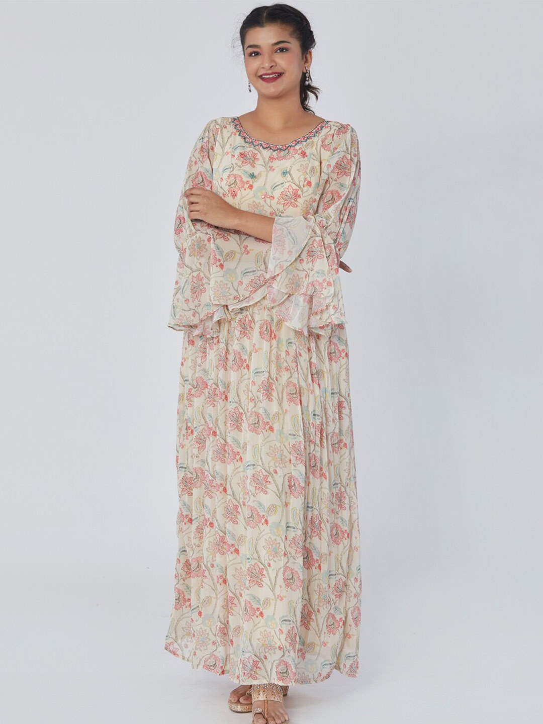 

taruni Floral Printed Bell Sleeves Georgette Ethnic Dress, Beige