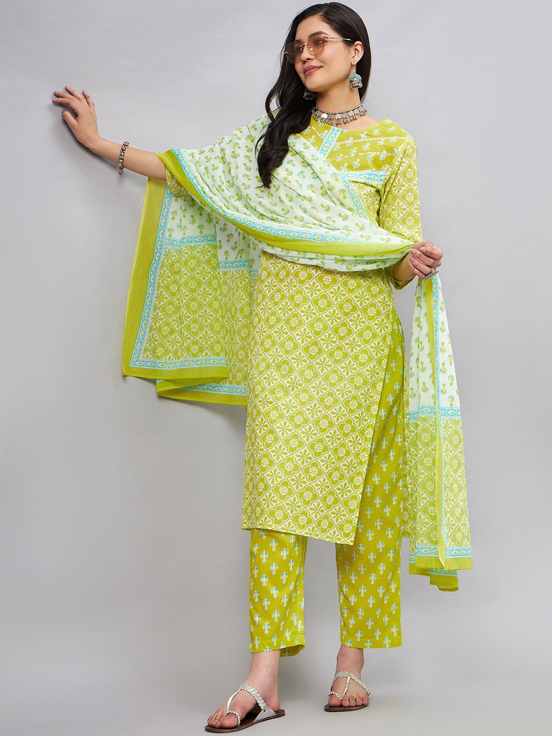 

WineRed Ethnic Motif Printed Gotta Patti Pure Cotton Kurta With Palazzos & Dupatta, Lime green