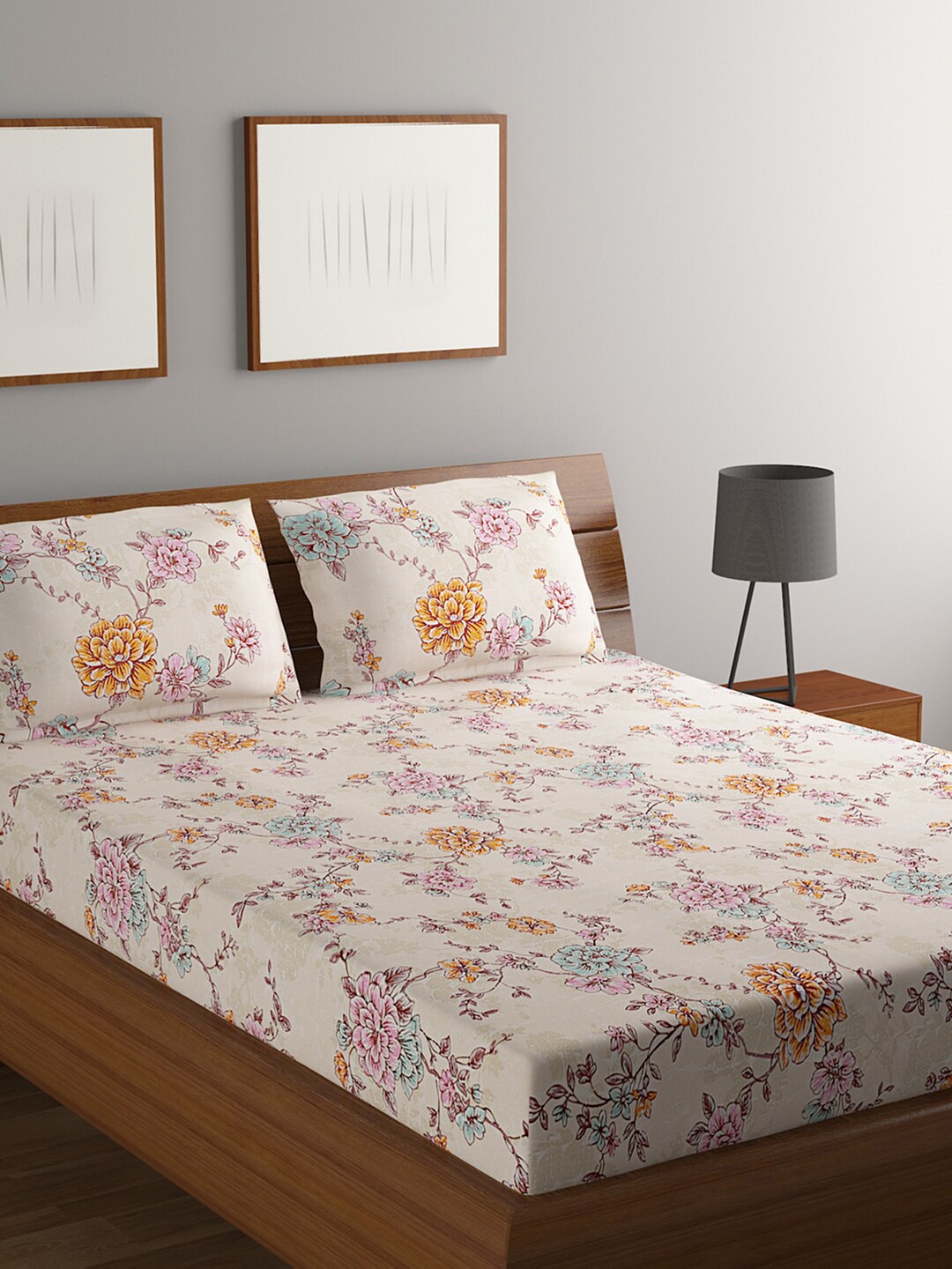 

BOMBAY DYEING Beige & Pink Printed 172 TC Pure Cotton Queen Bedsheet & 2 Pillow Covers