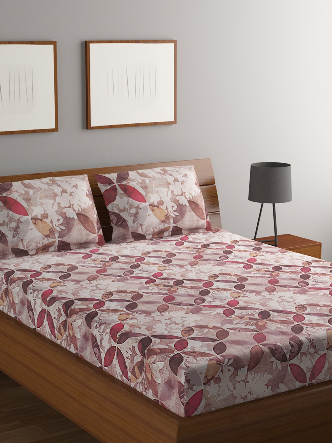 

BOMBAY DYEING Brown & Maroon Cotton 144 TC King Bedsheet With 2 Pillow Covers