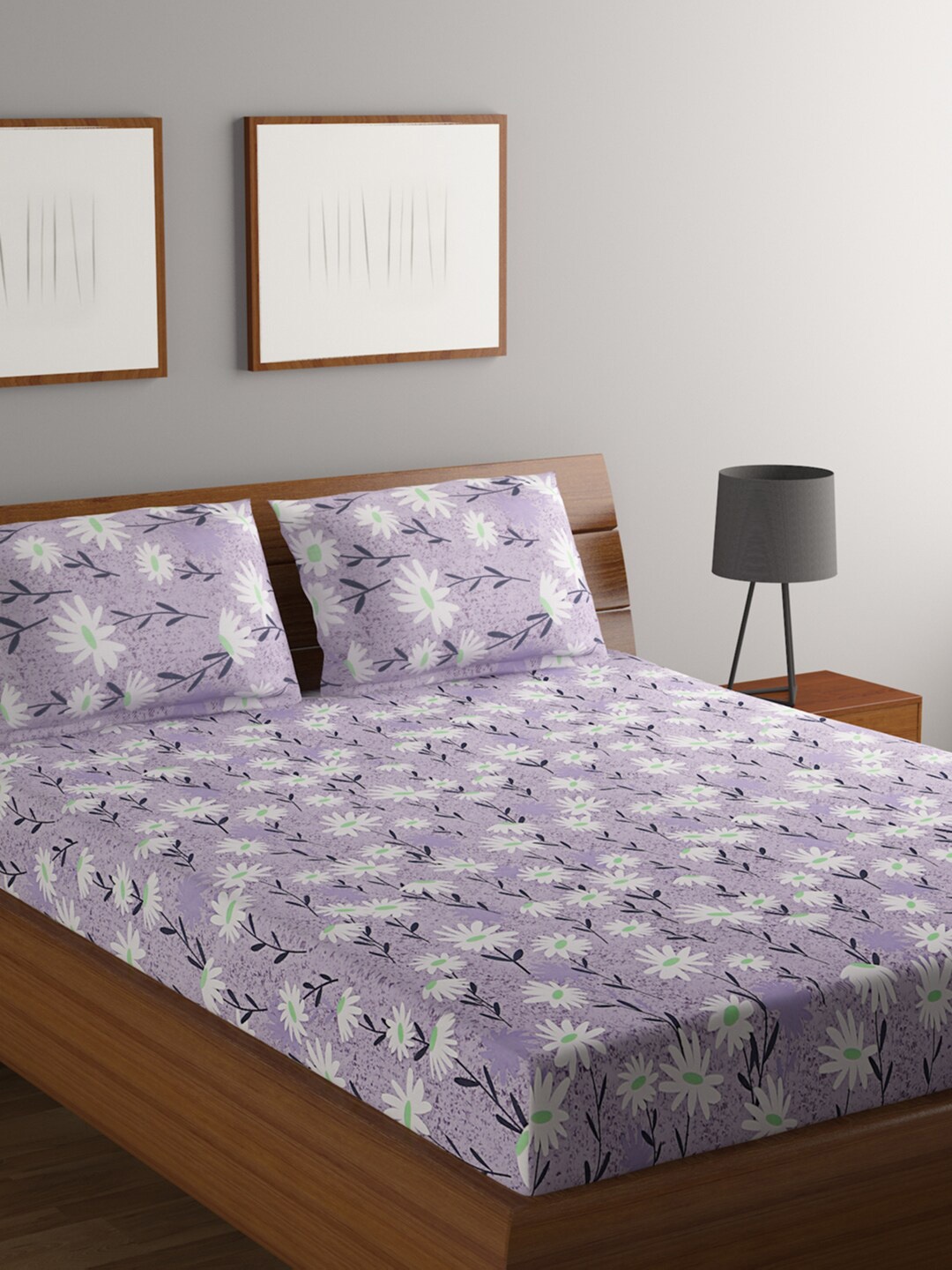 

BOMBAY DYEING Purple & White Printed 144 TC Pure Cotton Queen Bedsheet & 2 Pillow Covers