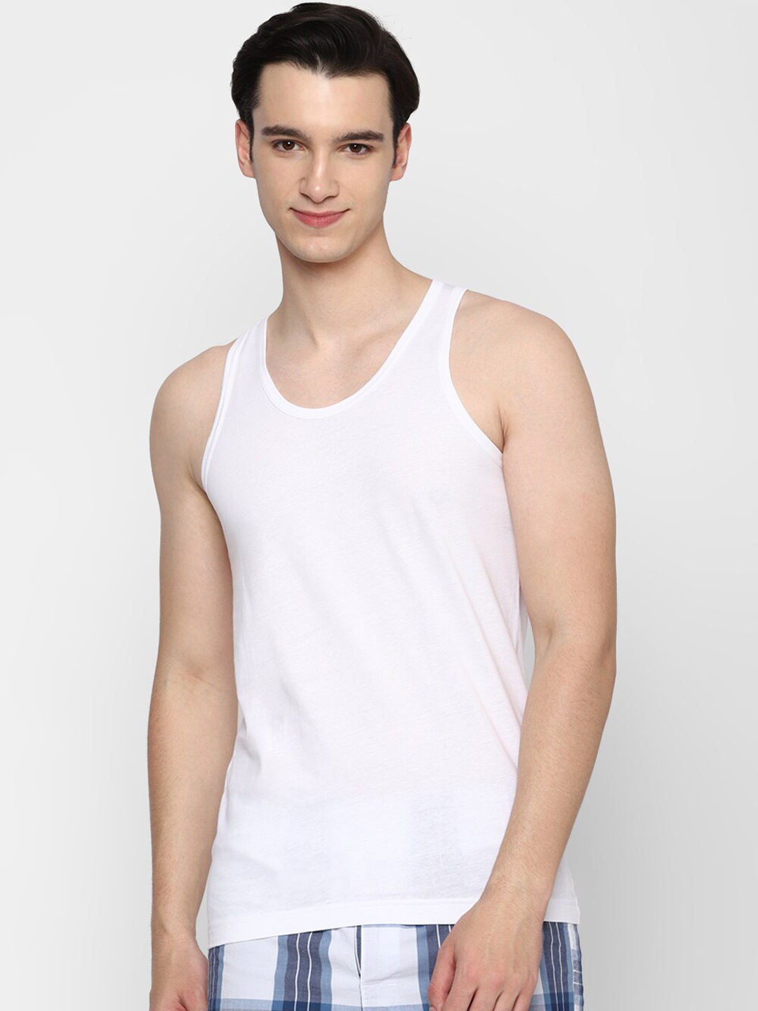 

Peter England Round Neck Pure Cotton Basic Innerwear Vests, White