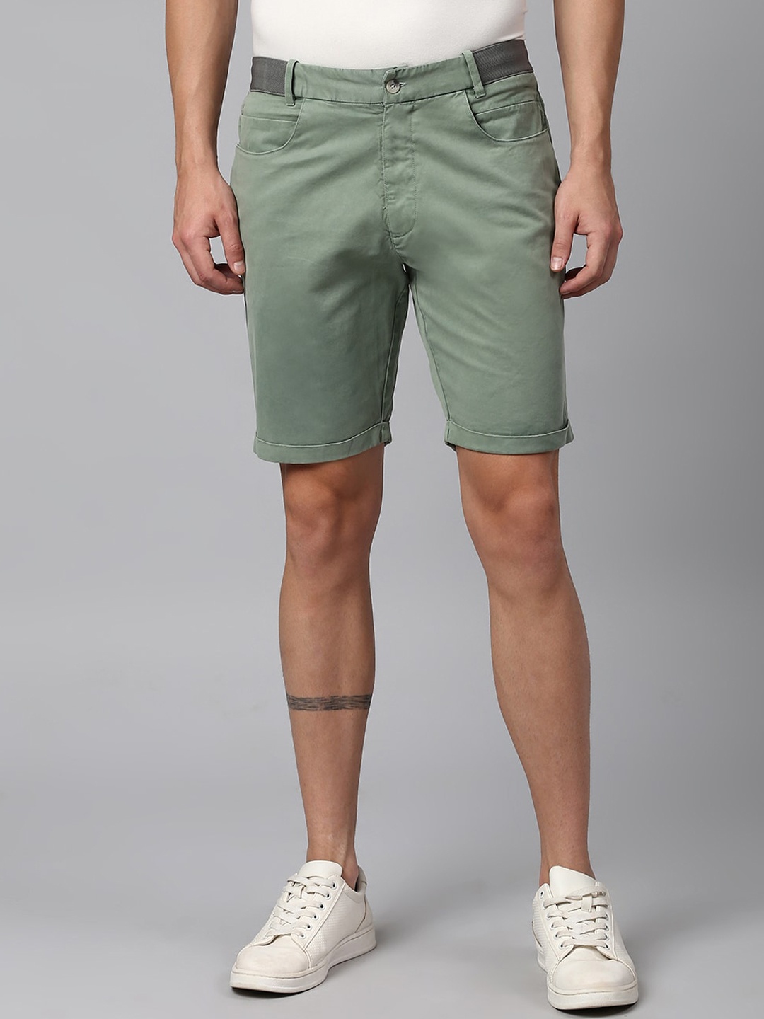 

Slowave Men Mid-Rise Above Knee Chino Shorts, Green