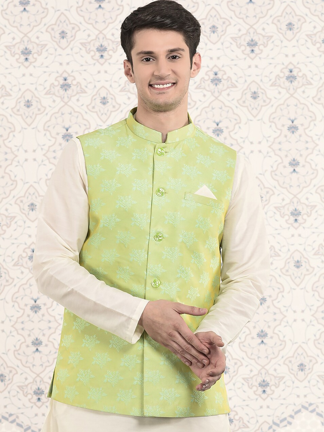 

Ode by House of Pataudi Men Woven Design Nehru Jacket, Green