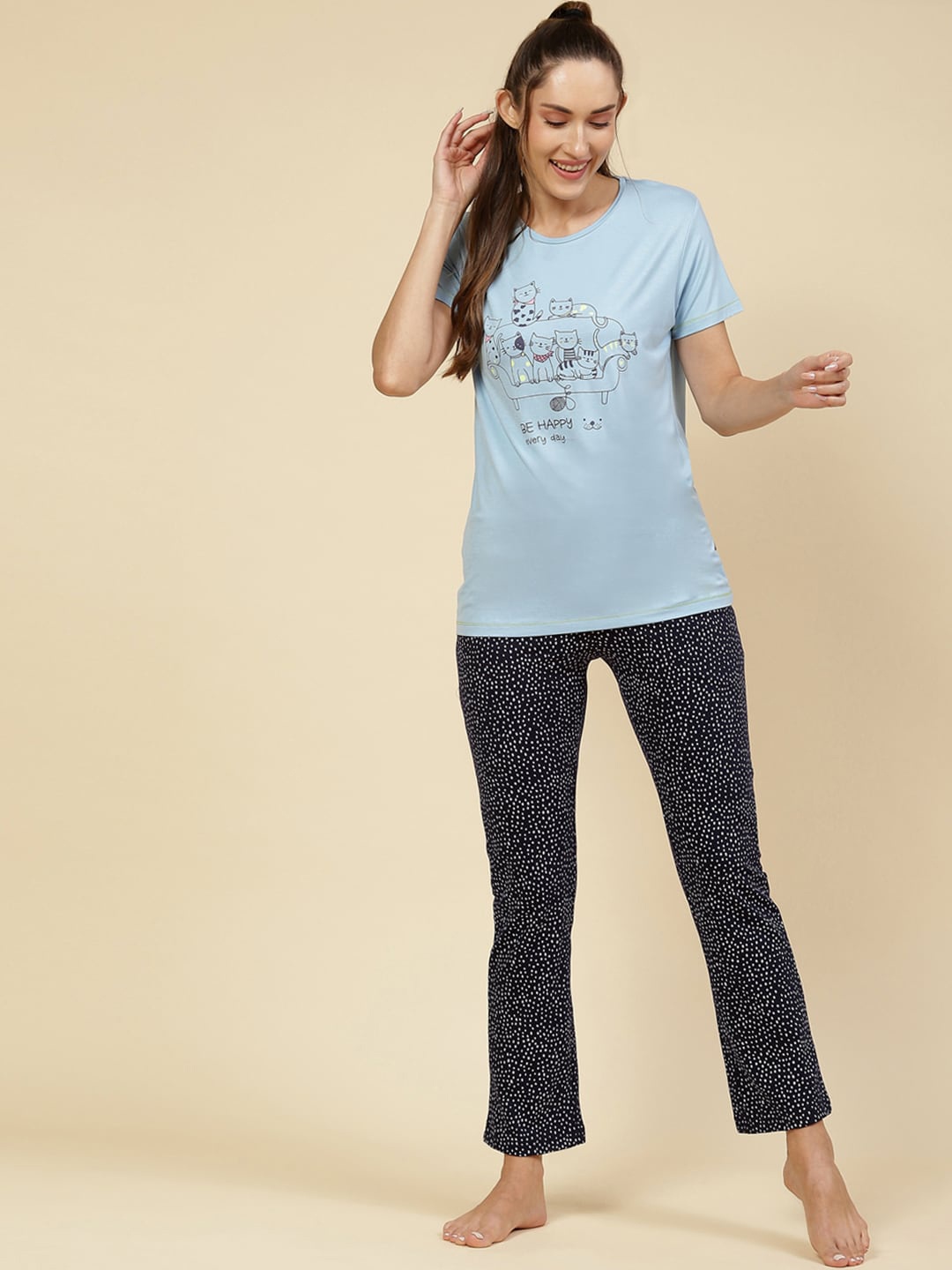

Monte Carlo Graphic Printed Night Suit, Blue