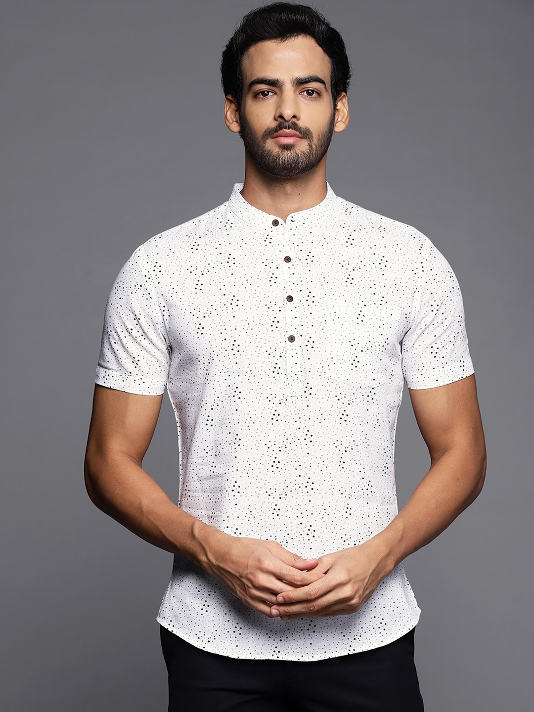 

Indo Era Abstract Printed Mandarin Collar Short Kurta, White