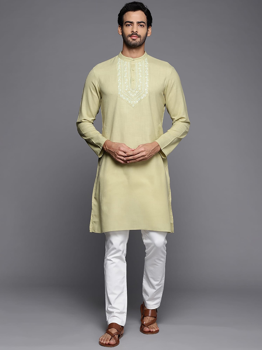 

Indo Era Mandarin Collar Floral Embroidered Thread Work Cotton Kurta, Green