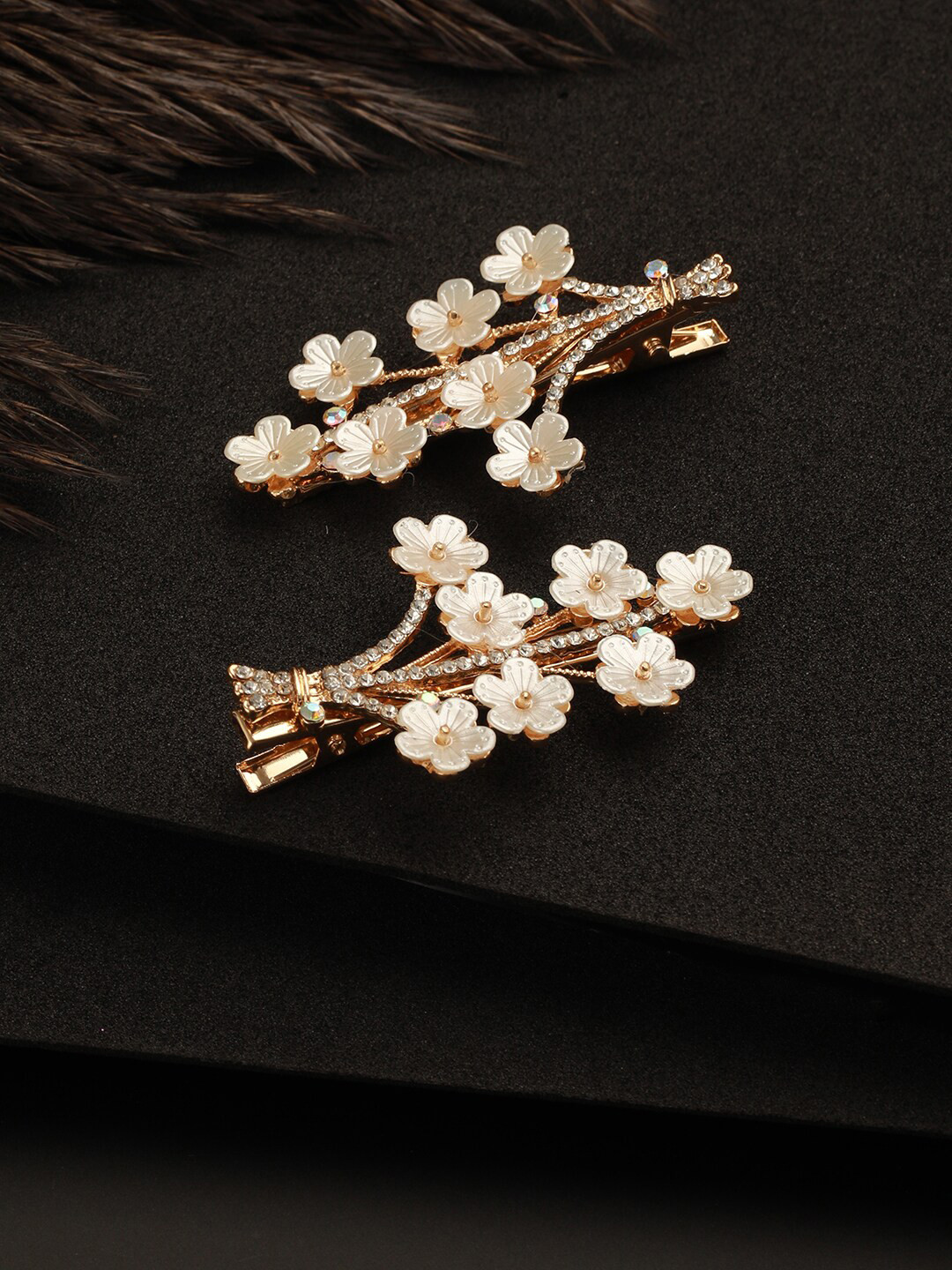 

Jazz and Sizzle Women Set Of 2 Embellished Alligator Hair Clip, Off white