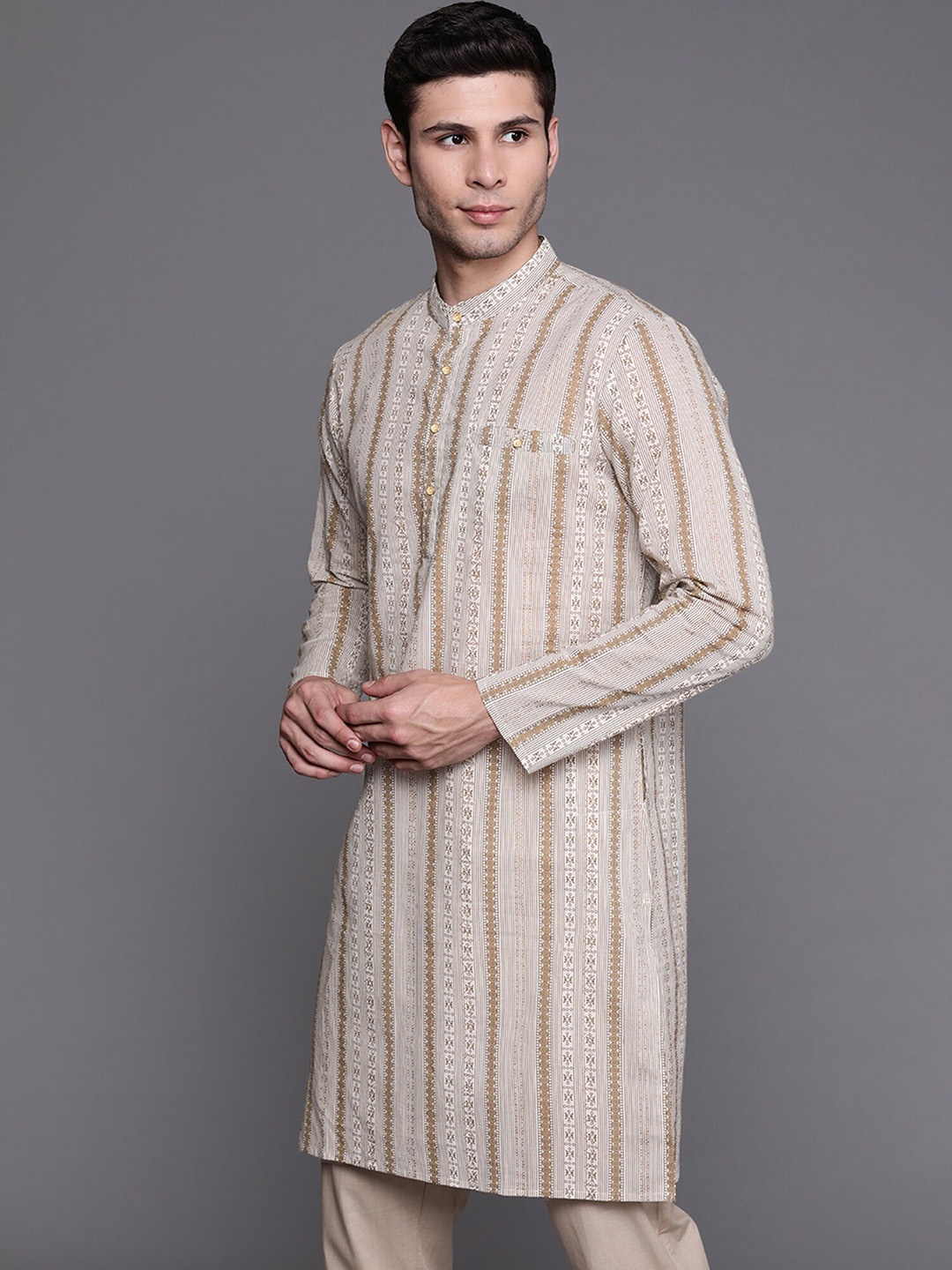 

Indo Era Ethnic Motif Printed Band Collar Pure Cotton Kurta, Off white