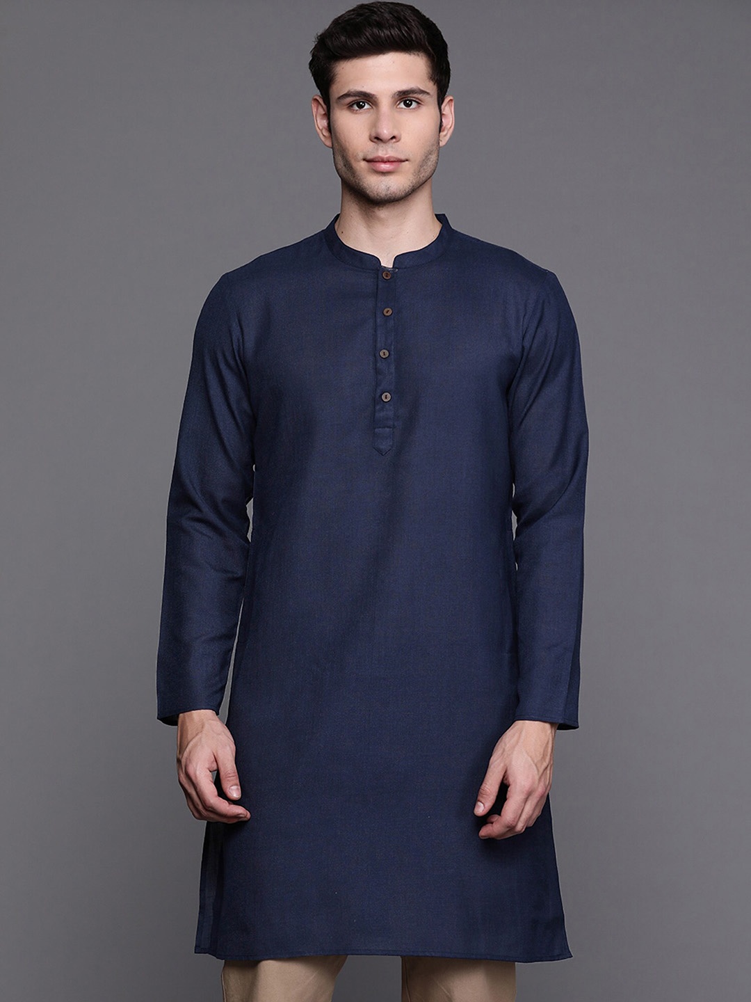 

Indo Era Mandarin Collar Pure Cotton Straight Kurta, Navy blue