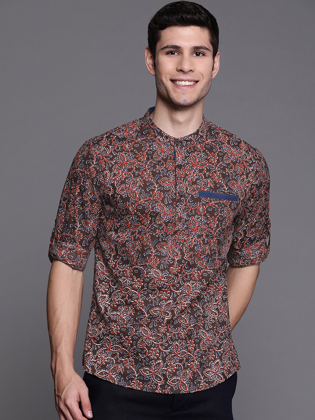 

Indo Era Ethnic Motif Printed Mandarin Collar Pure Cotton Short Kurta, Brown