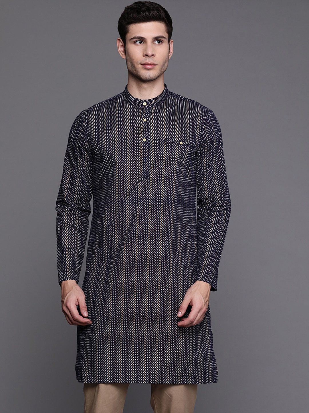 

Indo Era Ethnic Motifs Printed Cotton Kurta, Navy blue