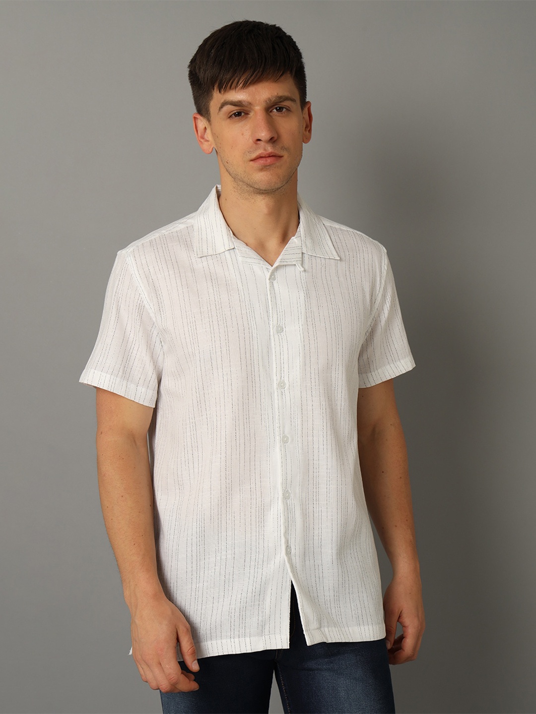 

YOVISH Striped Short Sleeves Smart Fit Cotton Casual Shirt, White