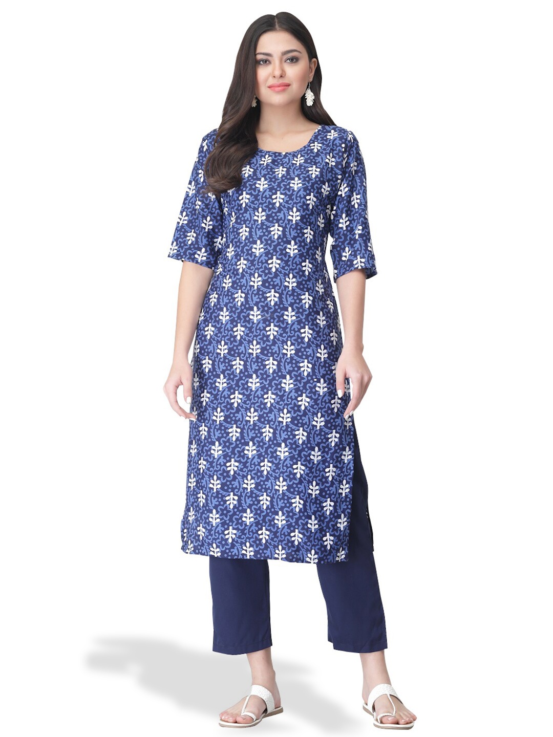 

KALINI Floral Printed Straight Kurta, Blue