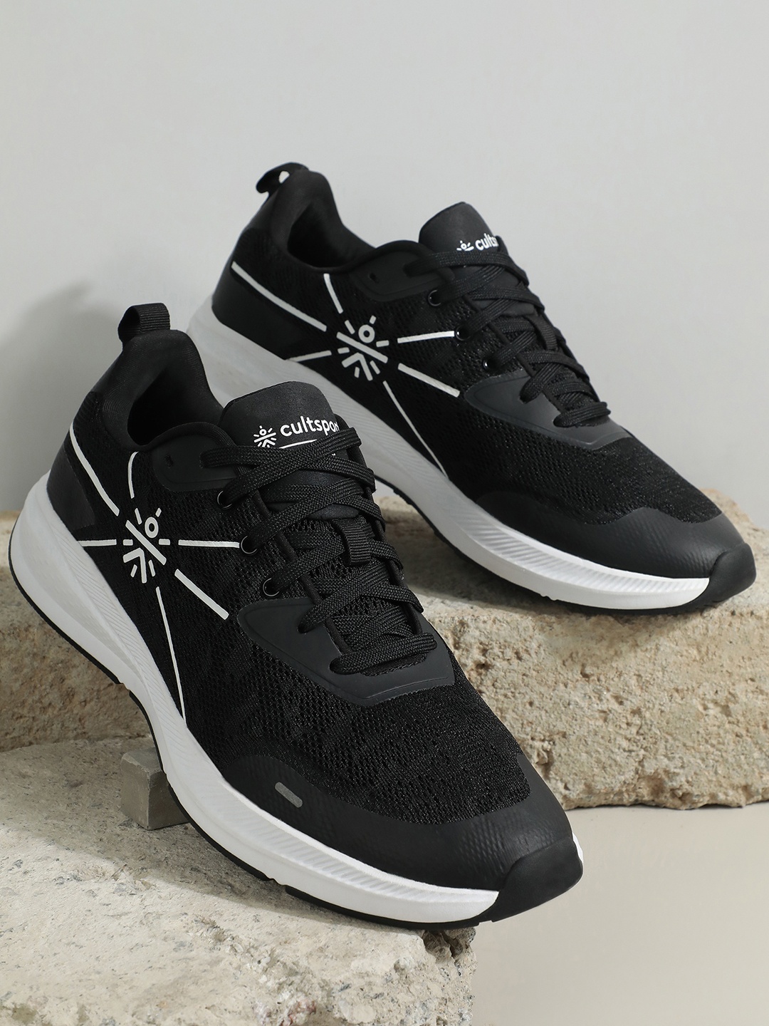 CULT Flomo Men Brand Logo Printed Running Sports Shoes, Black