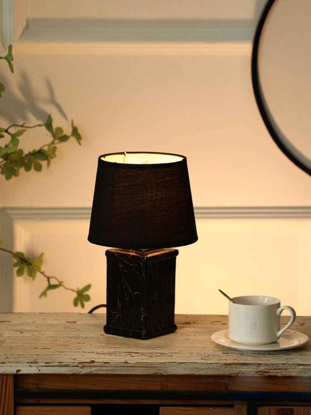 

Art Street Twilight Black & Gold-Toned Textured Ceramic Table Lamp
