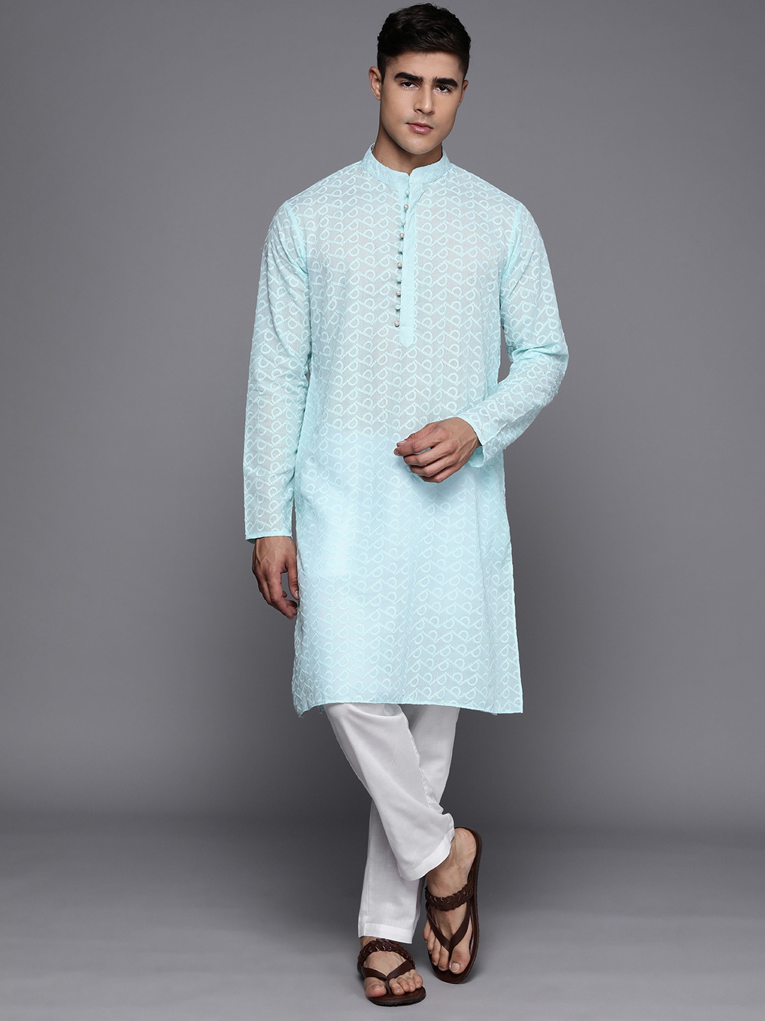 

Inddus Men Ethnic Motifs Embroidered Regular Chikankari Kurta With Trousers, Blue