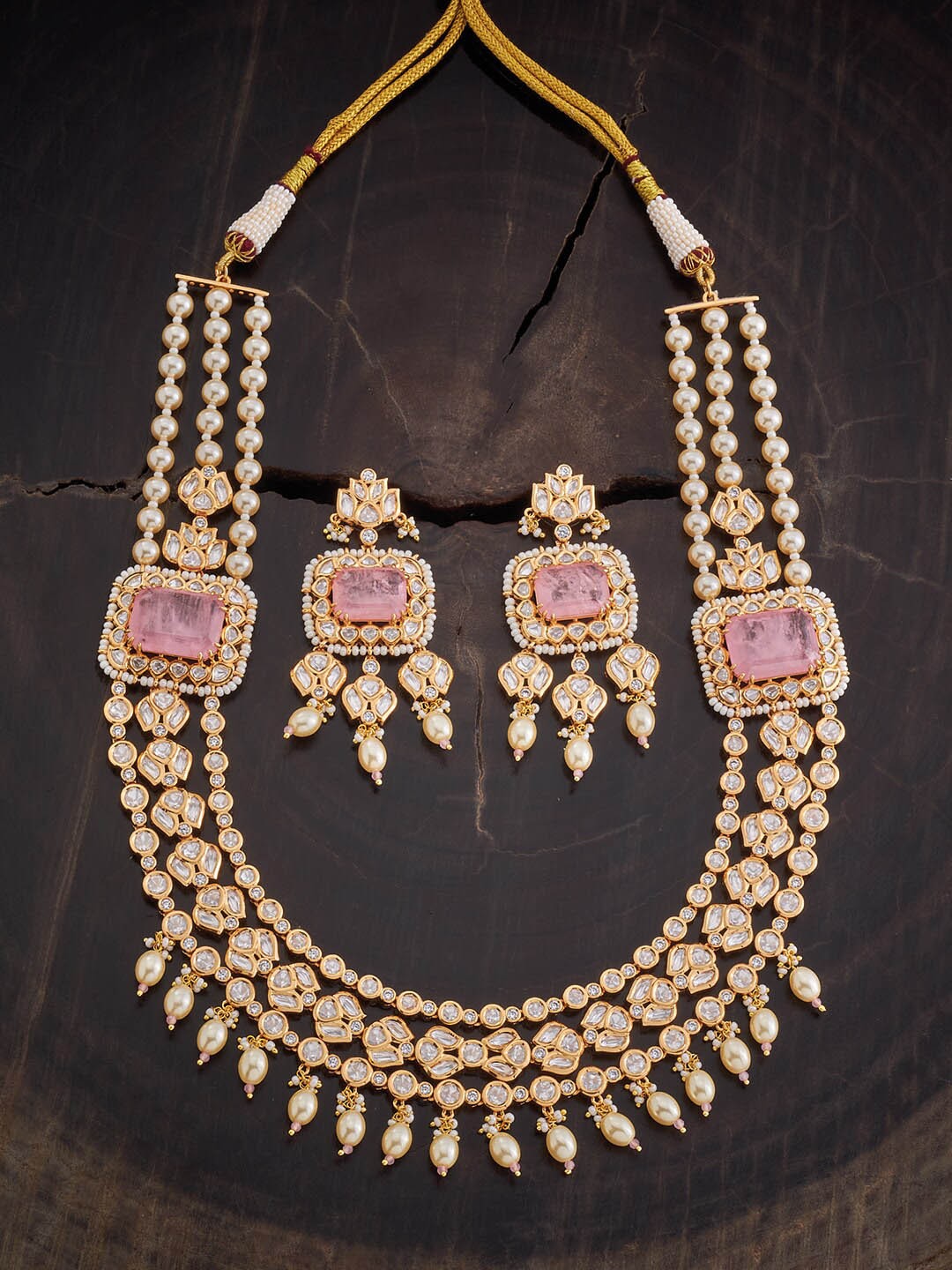 

Kushal's Fashion Jewellery Kundan-Studded And Beaded Jewellery Set, Gold