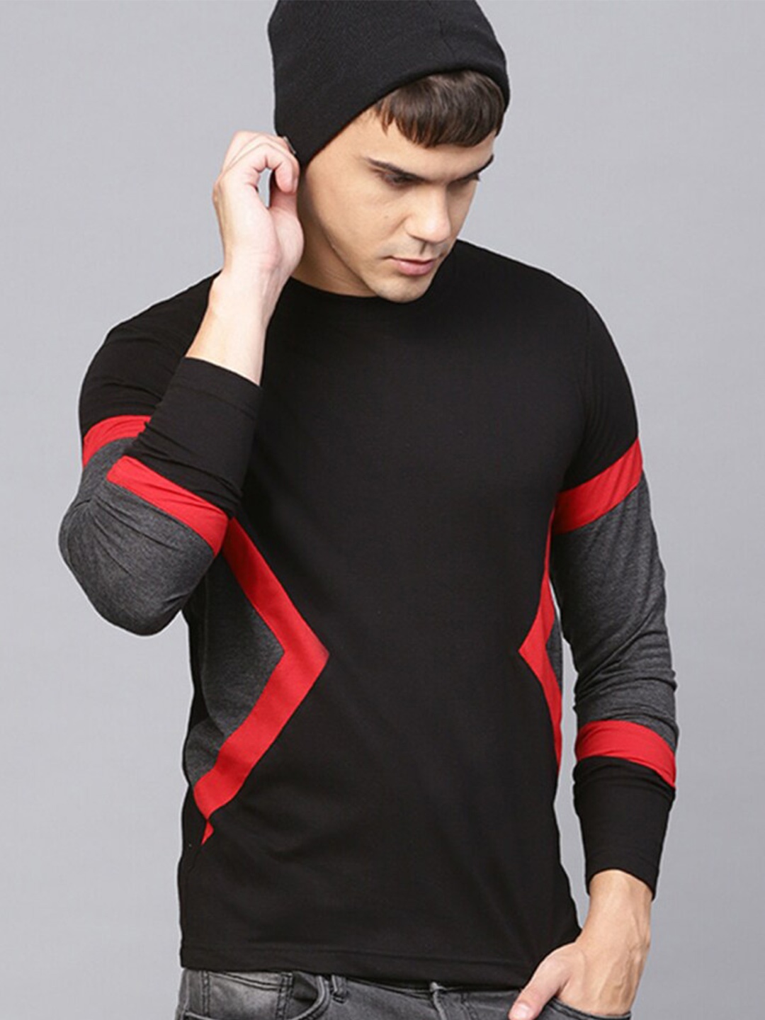 

Eyebogler Colourblocked Full Sleeve Cotton T-shirt, Black