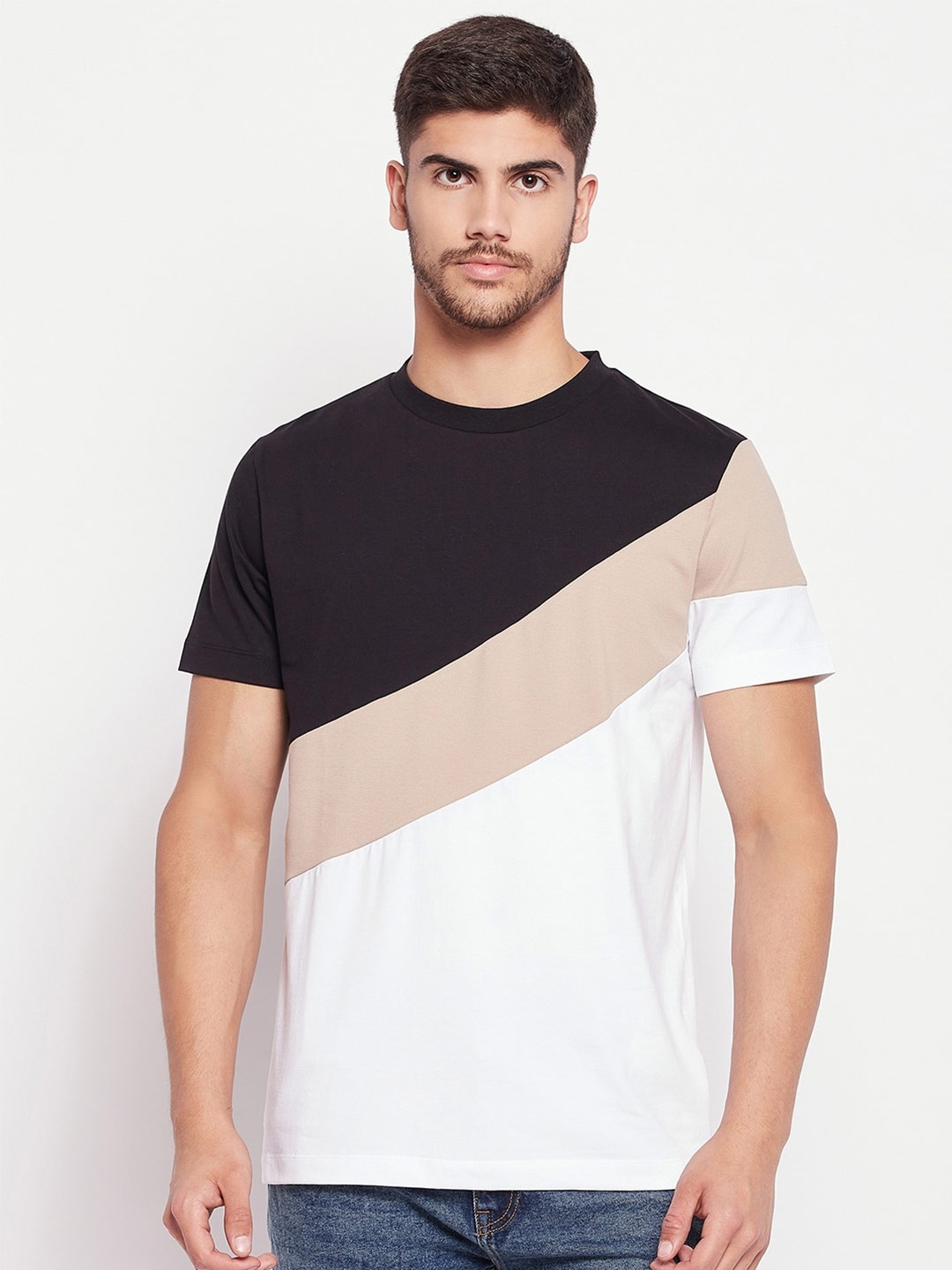 

CAMLA Colourblocked Round Neck Cotton T-shirt, Black