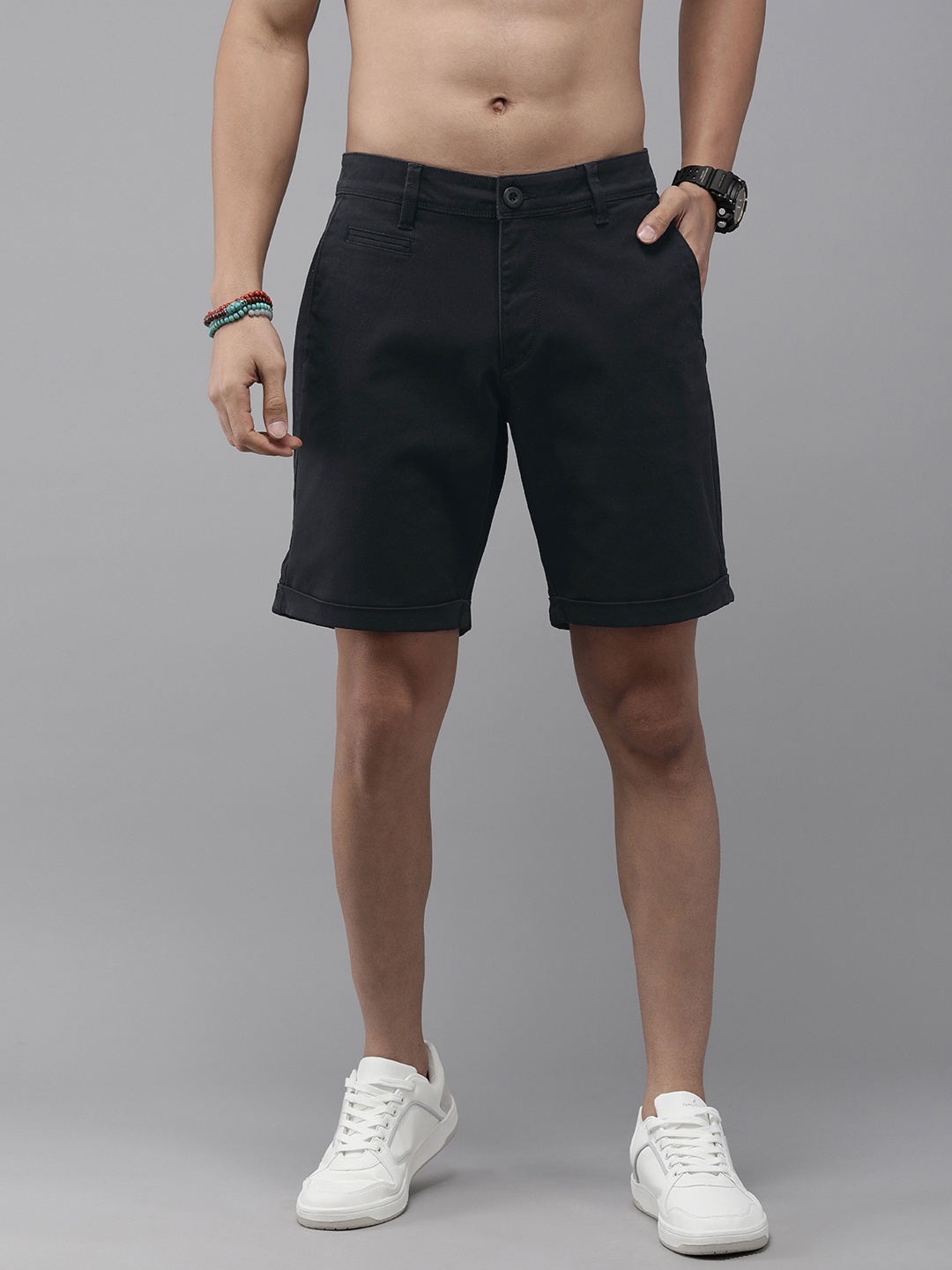 

Roadster Men Mid-Rise Regular Fit Chino Shorts, Black