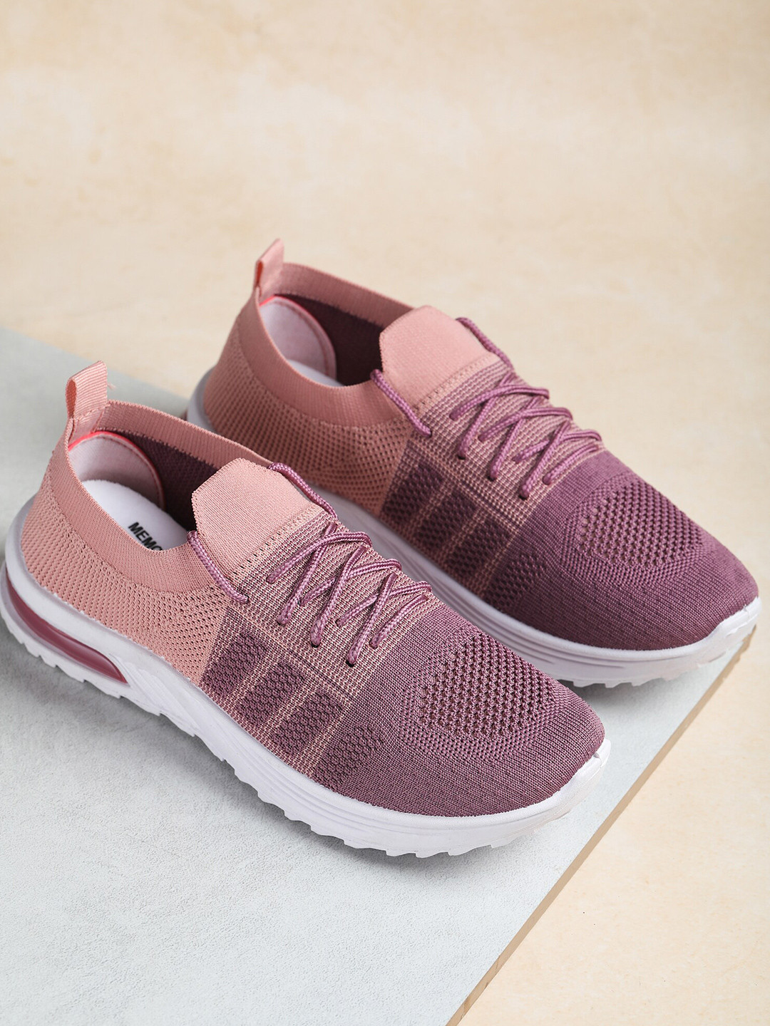 

FABBMATE Women Lightweight & Shockproof Non-Marking Running Shoes, Purple