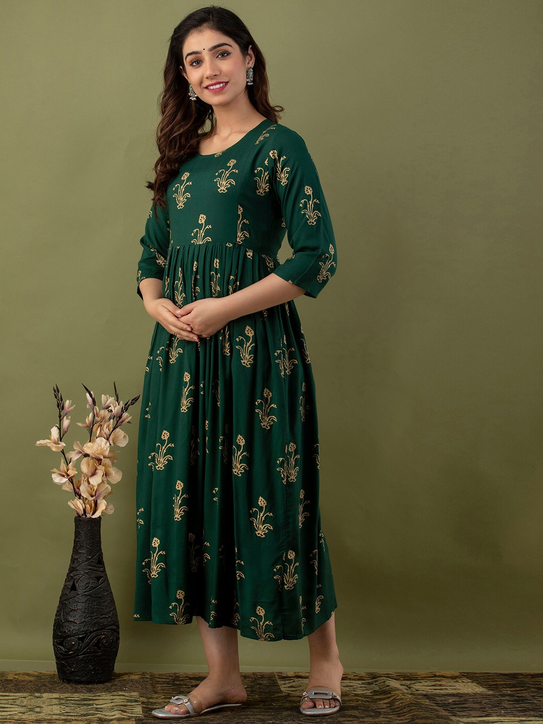 

Mialo fashion Ethnic Motifs Printed Cotton Maternity Ethnic Dress, Green