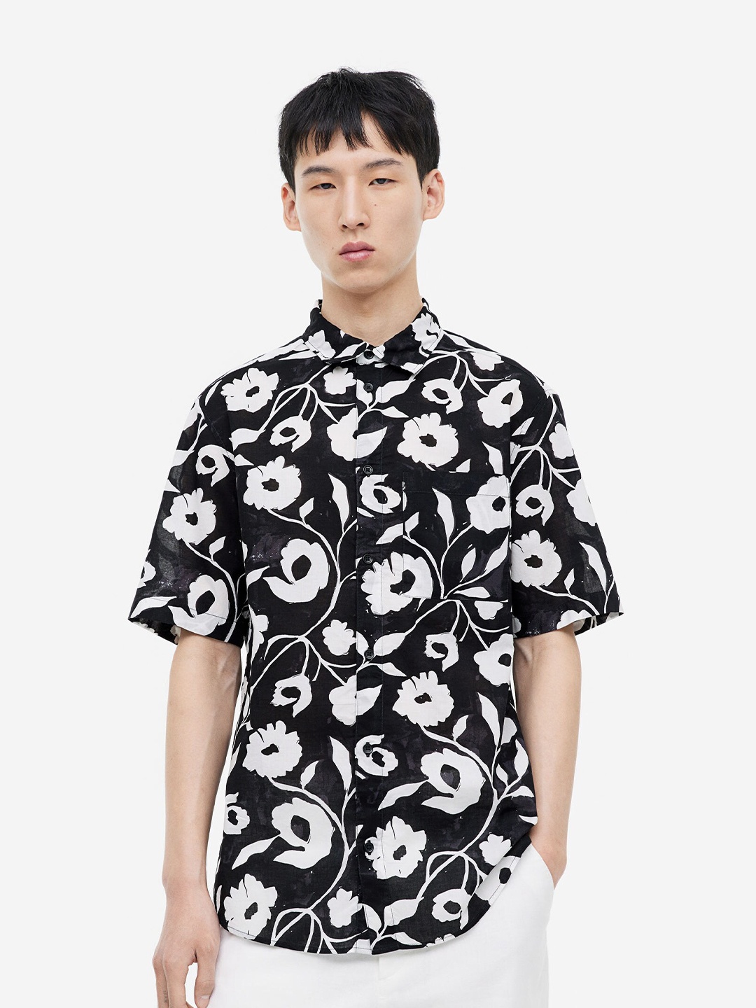 

H&M Men Cotton Shirt Regular Fit, Black