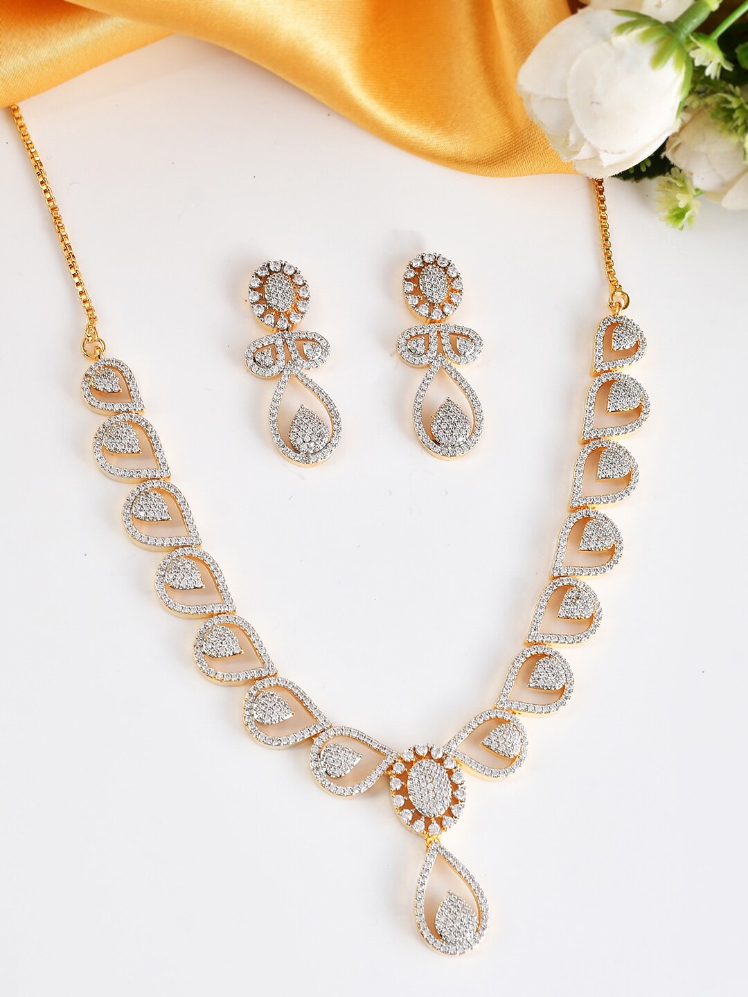 

Voylla Gold-Plated CZ Necklace With Earrings