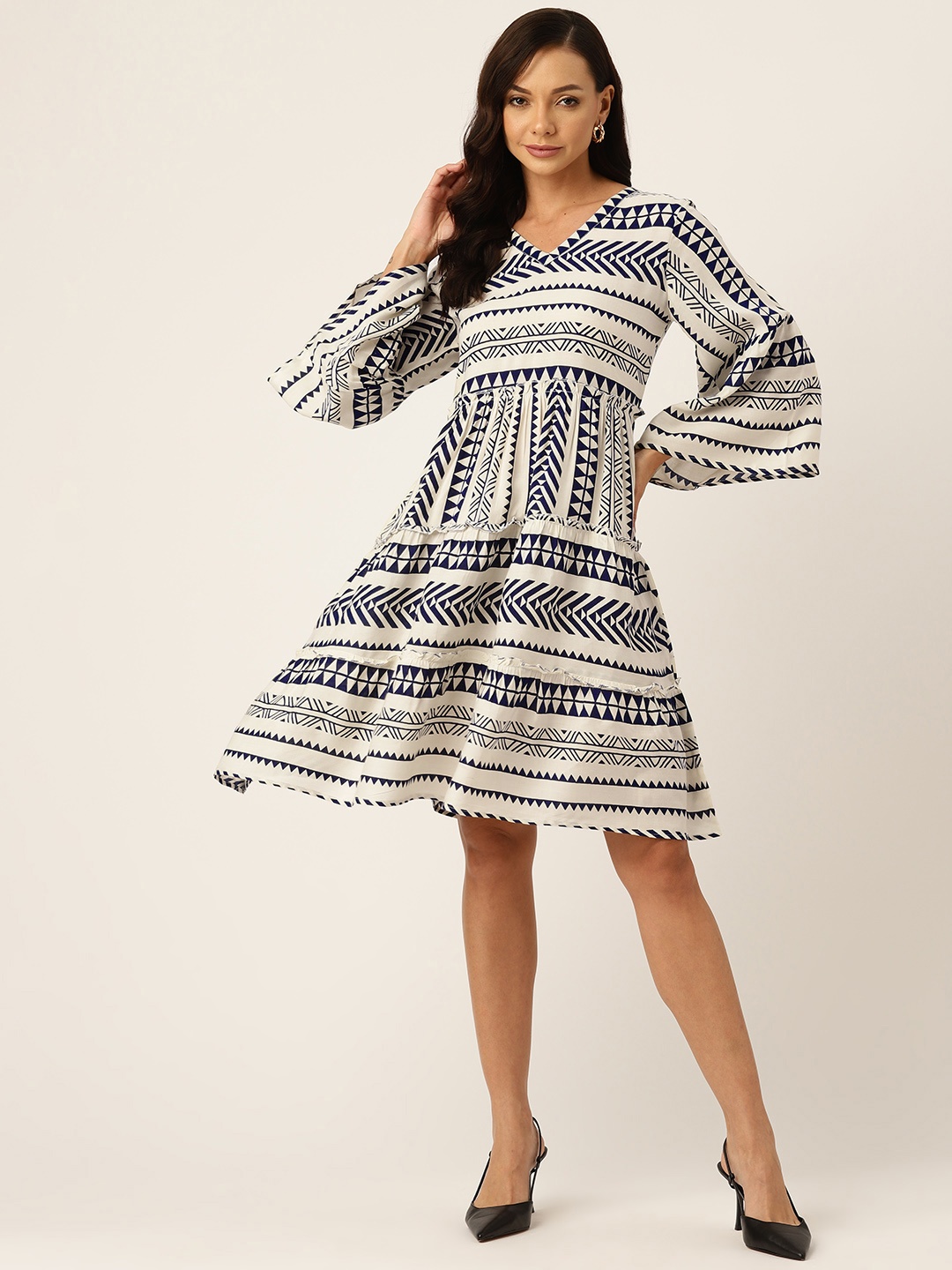 

Stylum Navy Blue & Off White Print Flared Sleeve Fit & Flare Dress