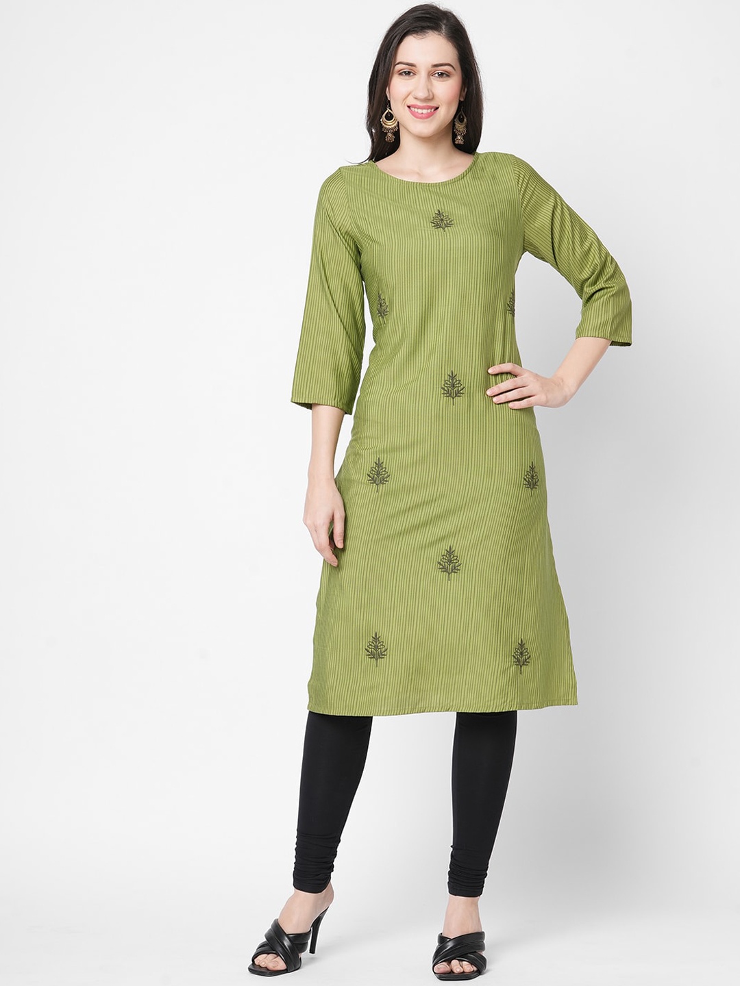 

Fusion Beats Floral Embroidered Kurta, Green