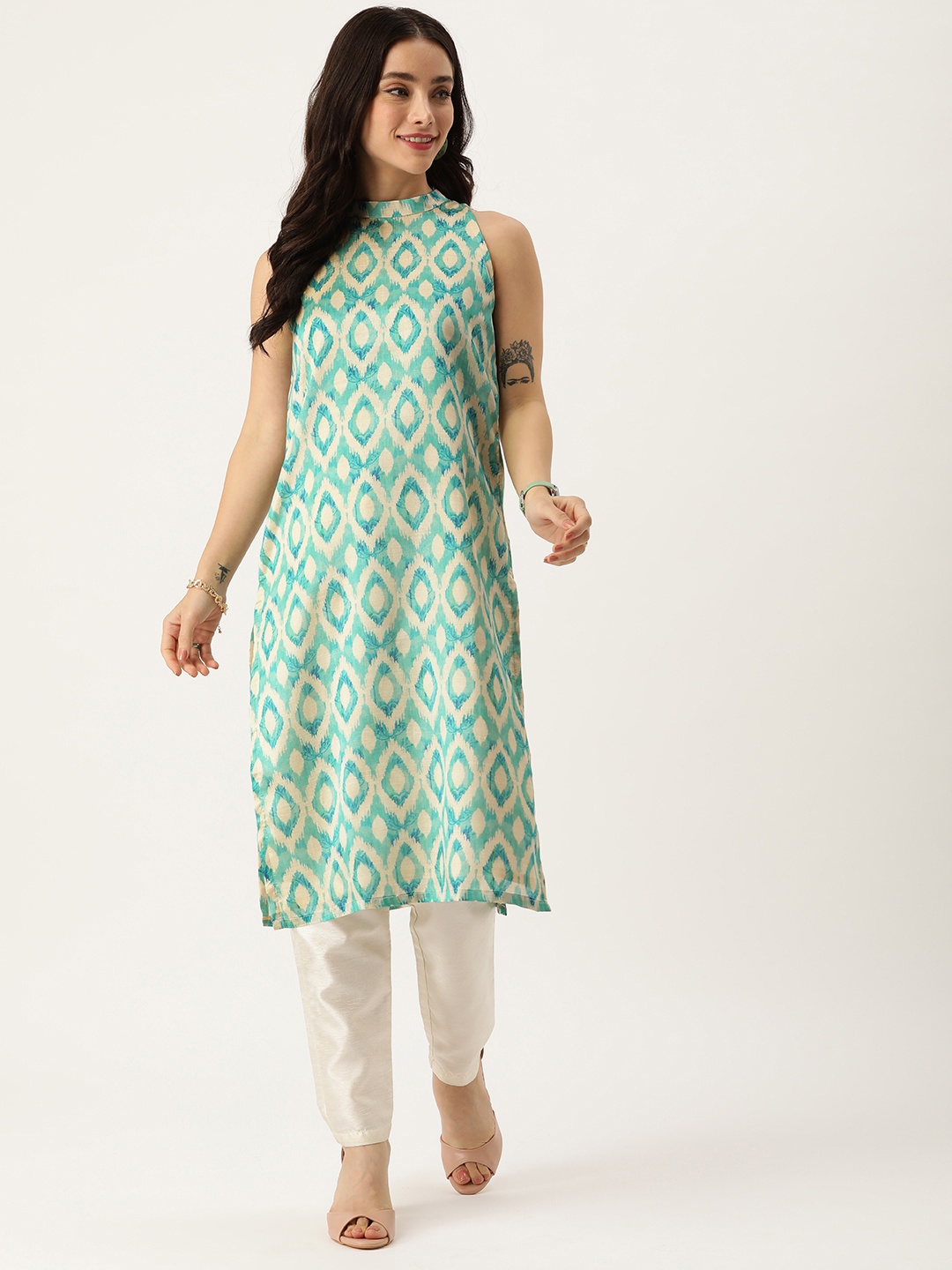 

Ethnovog Women Geometric Printed Halter Neck Kurta, Beige