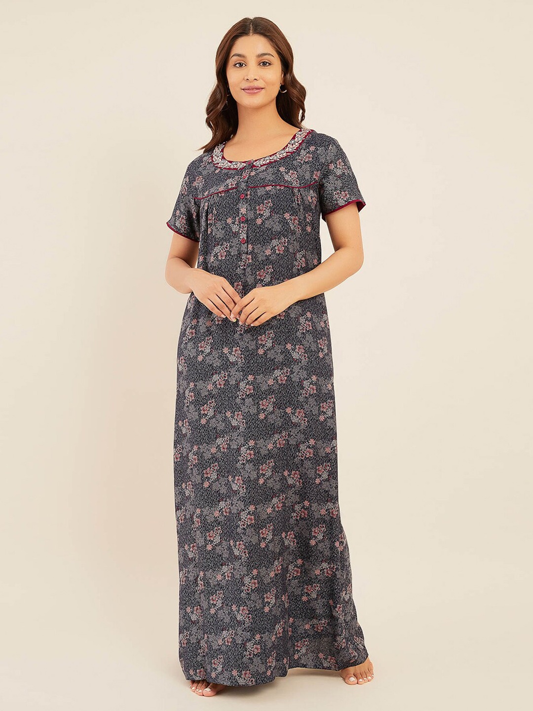 

Maybell Floral Printed Maxi Nightdress, Navy blue