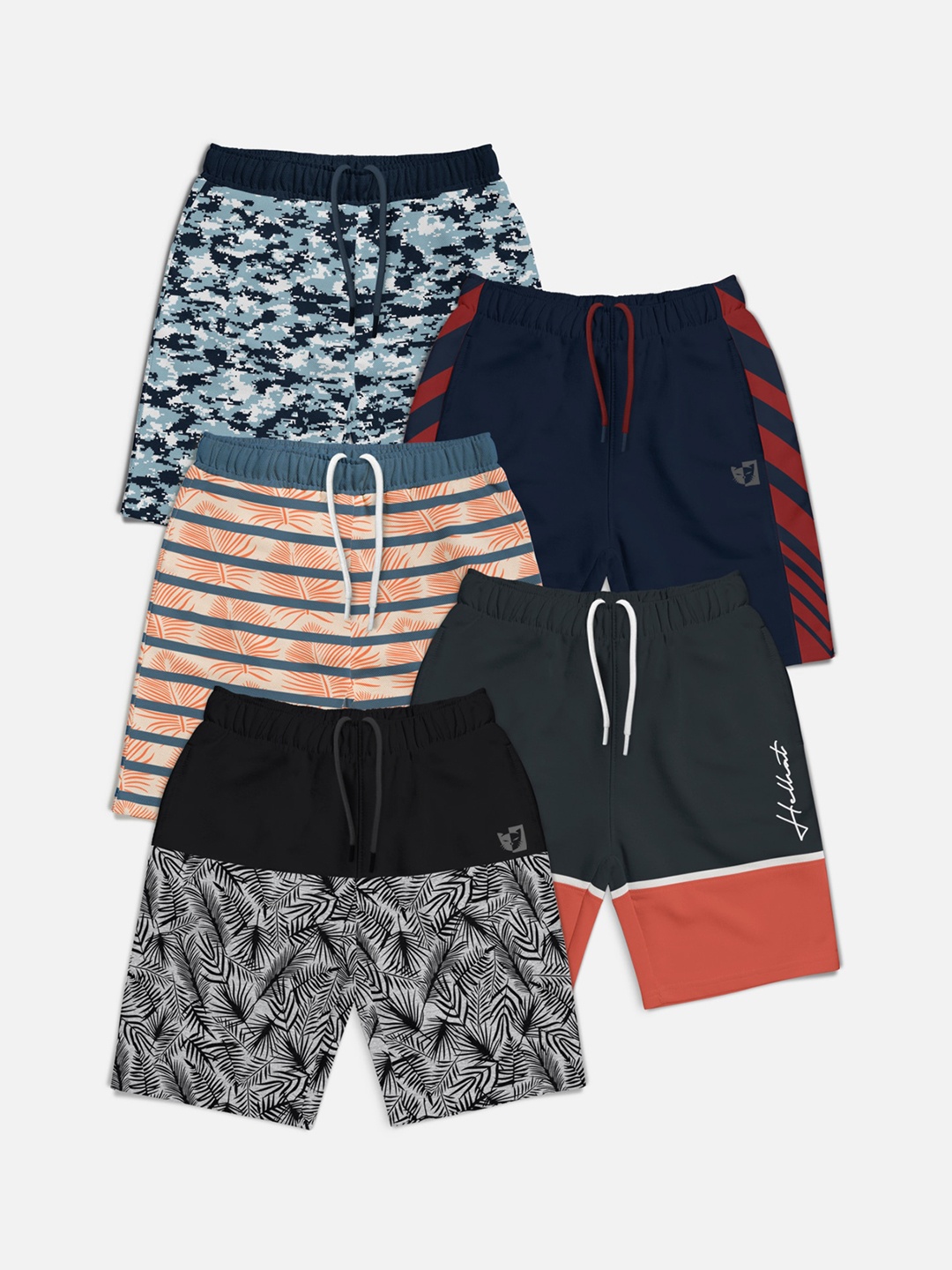 

HELLCAT Boys Pack Of 5 Printed Regular Shorts, Black