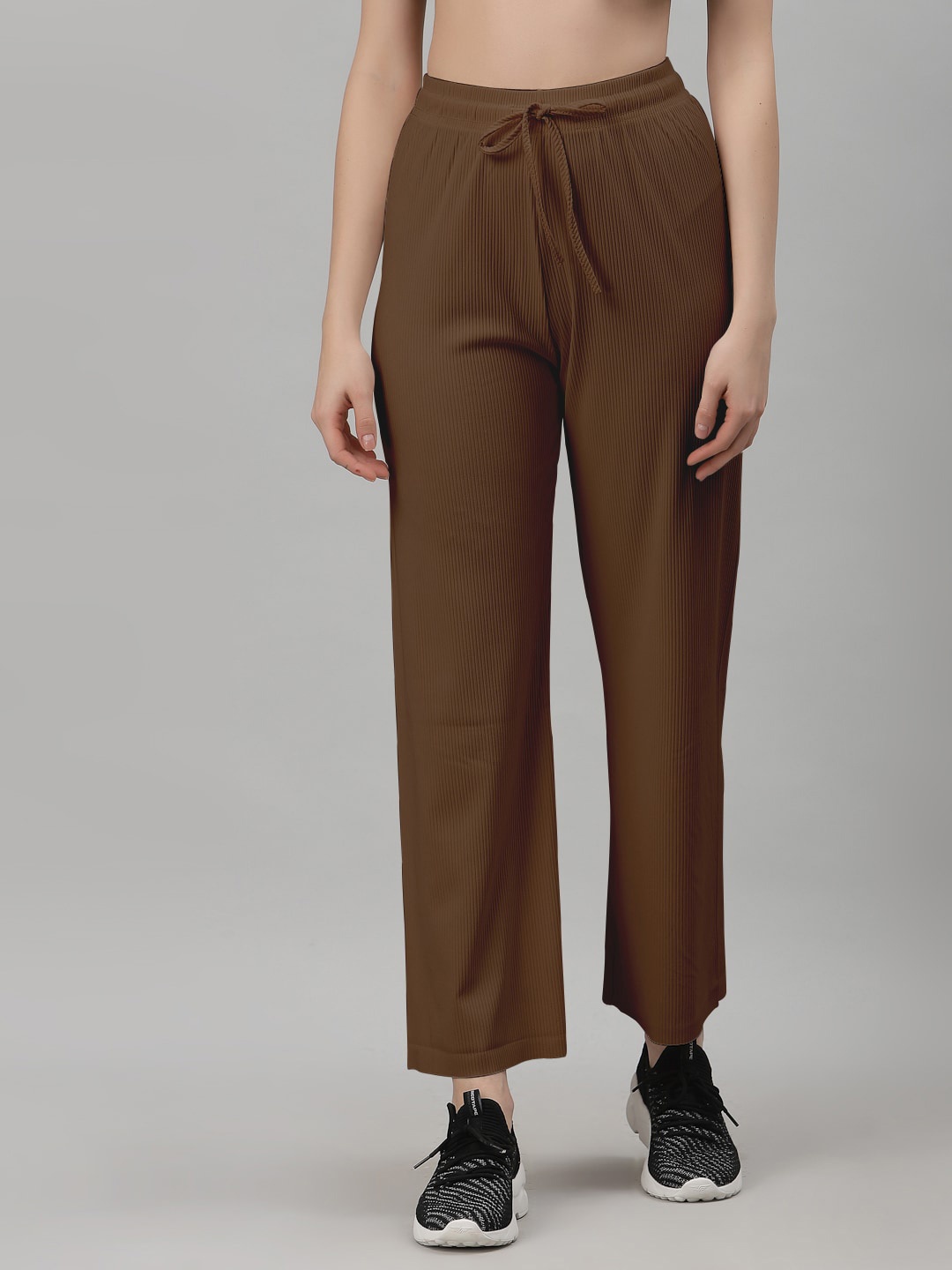 

NEUDIS Women Mid-Rise Straight-Fit Track Pants, Brown