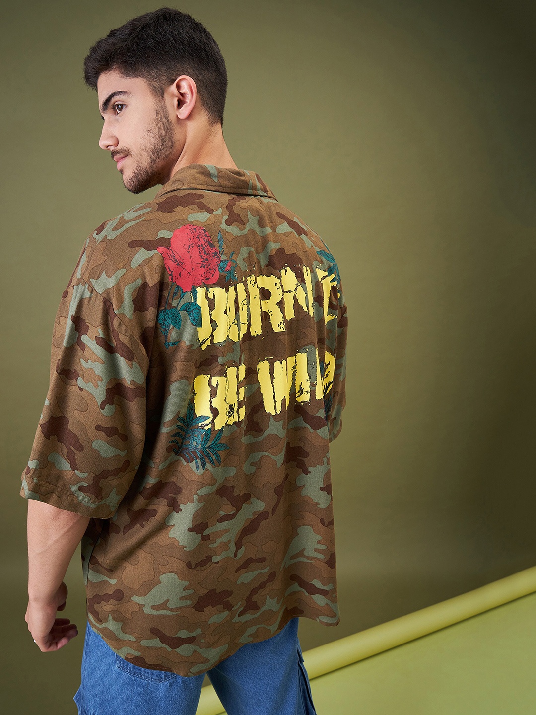 

MASCLN SASSAFRAS Relaxed Camouflage Printed Spread Collar Boxy Casual Shirt, Olive