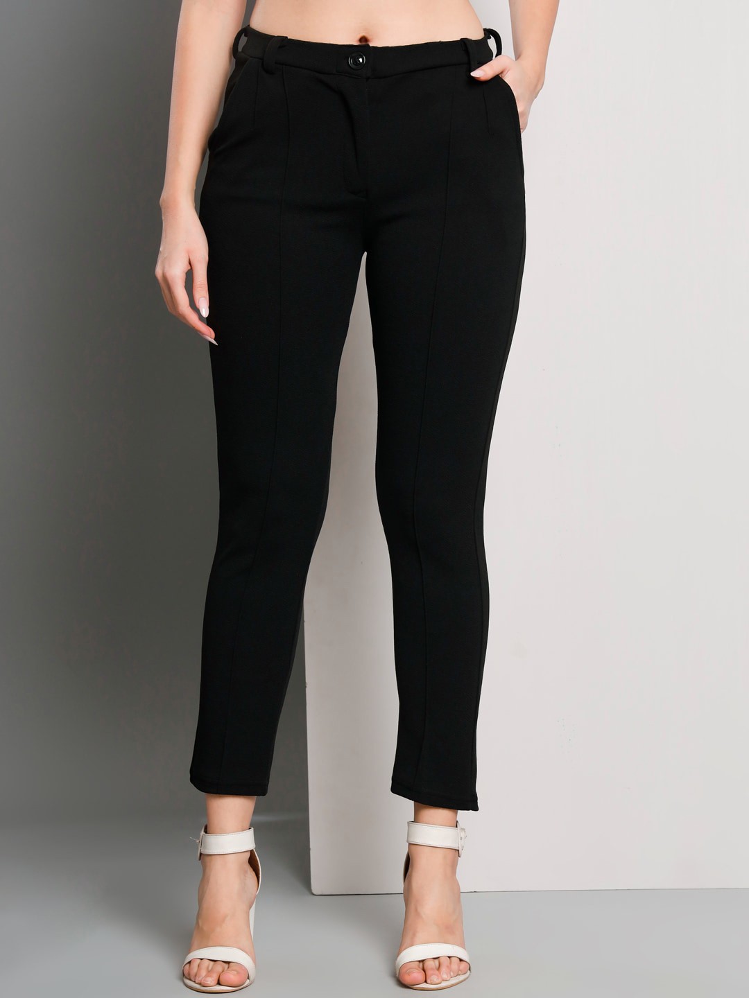 

Q-rious Women High-Rise Cotton Casual Trousers, Black