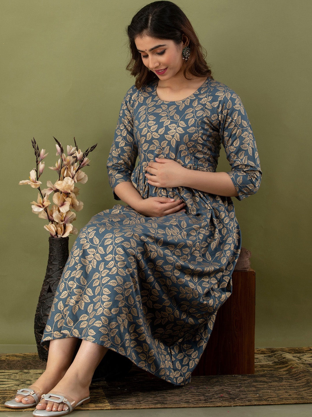 

Mialo fashion Ethnic Motifs Printed Cotton Maternity Ethnic Dress, Grey