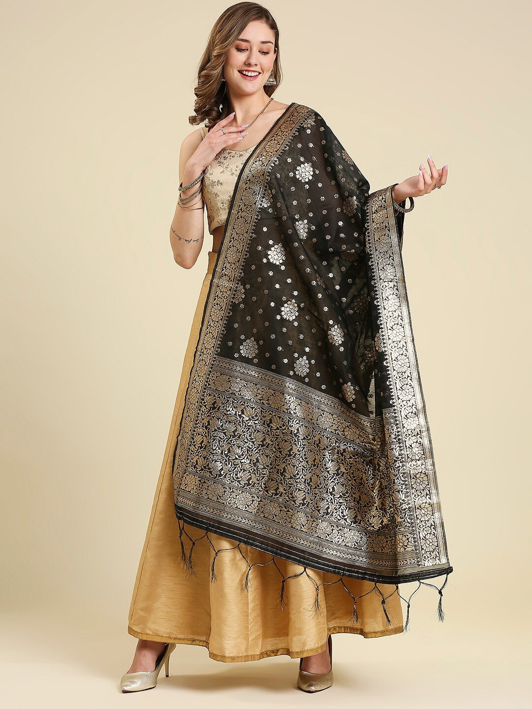 

Dupatta Bazaar Woven Design Chanderi Banarasi Dupatta, Black