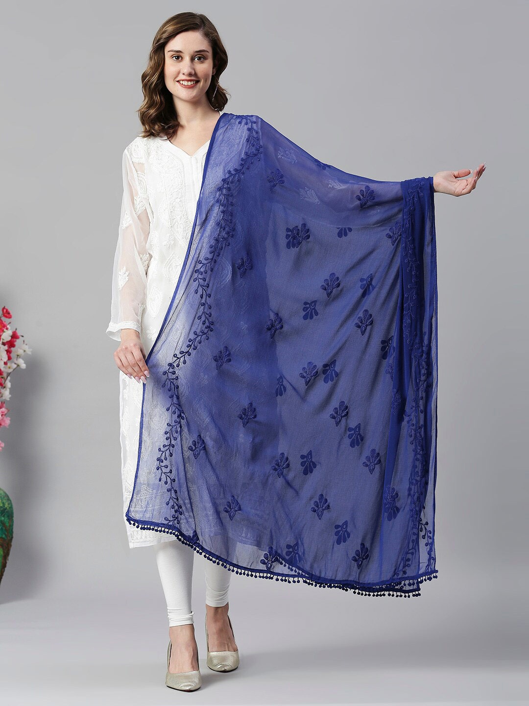 

Dupatta Bazaar Embroidered Chiffon Dupatta, Blue